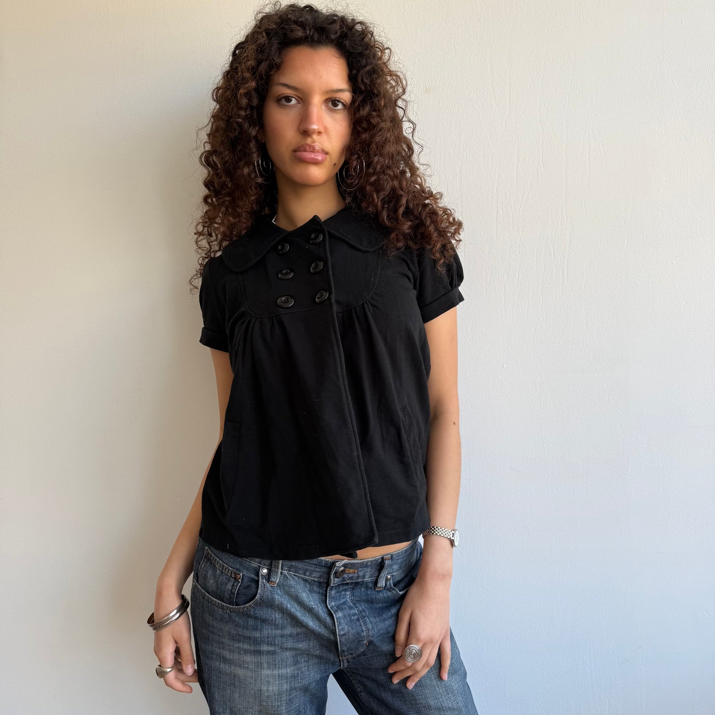Black short sleeve pea top - Size M/L