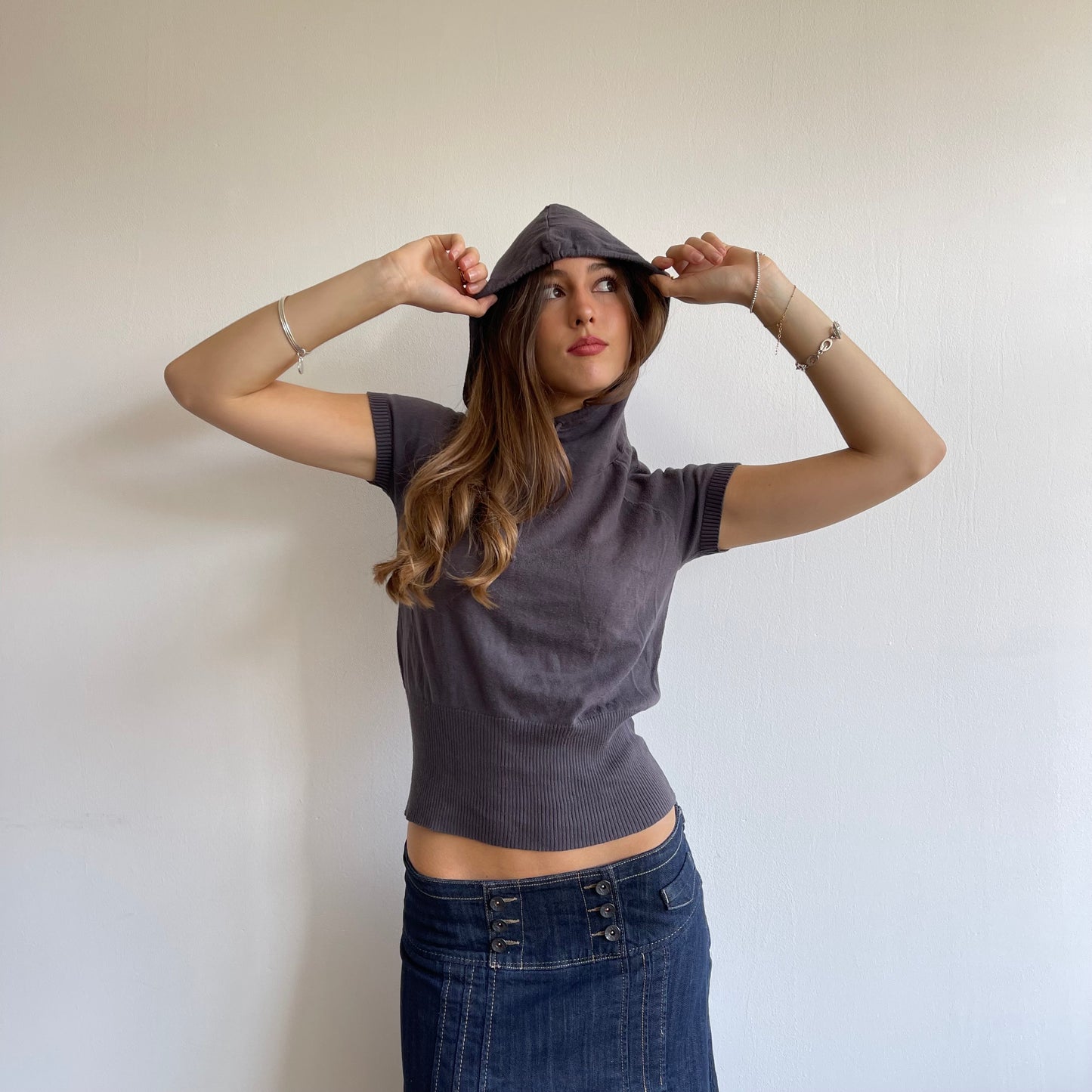 Grey short sleeve hooded knit - Size S
