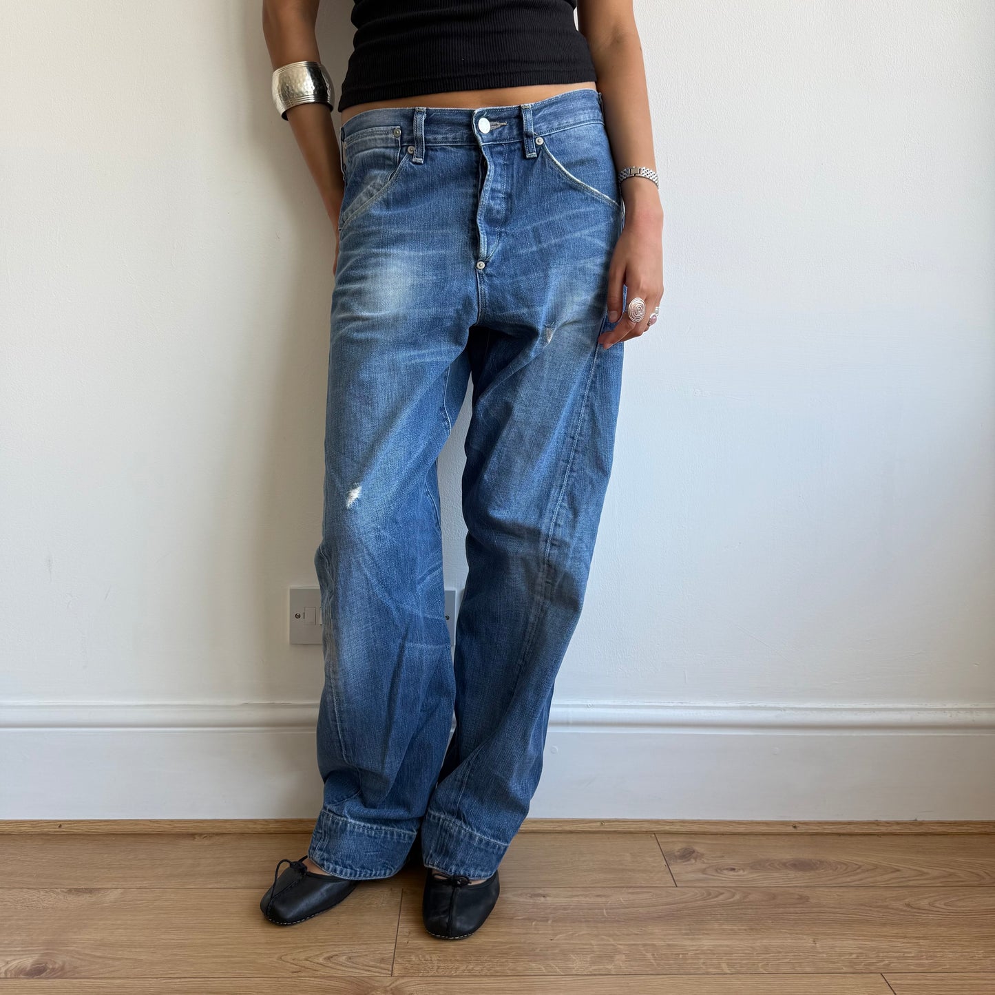 Levi’s Engineered cinch jeans - Size M