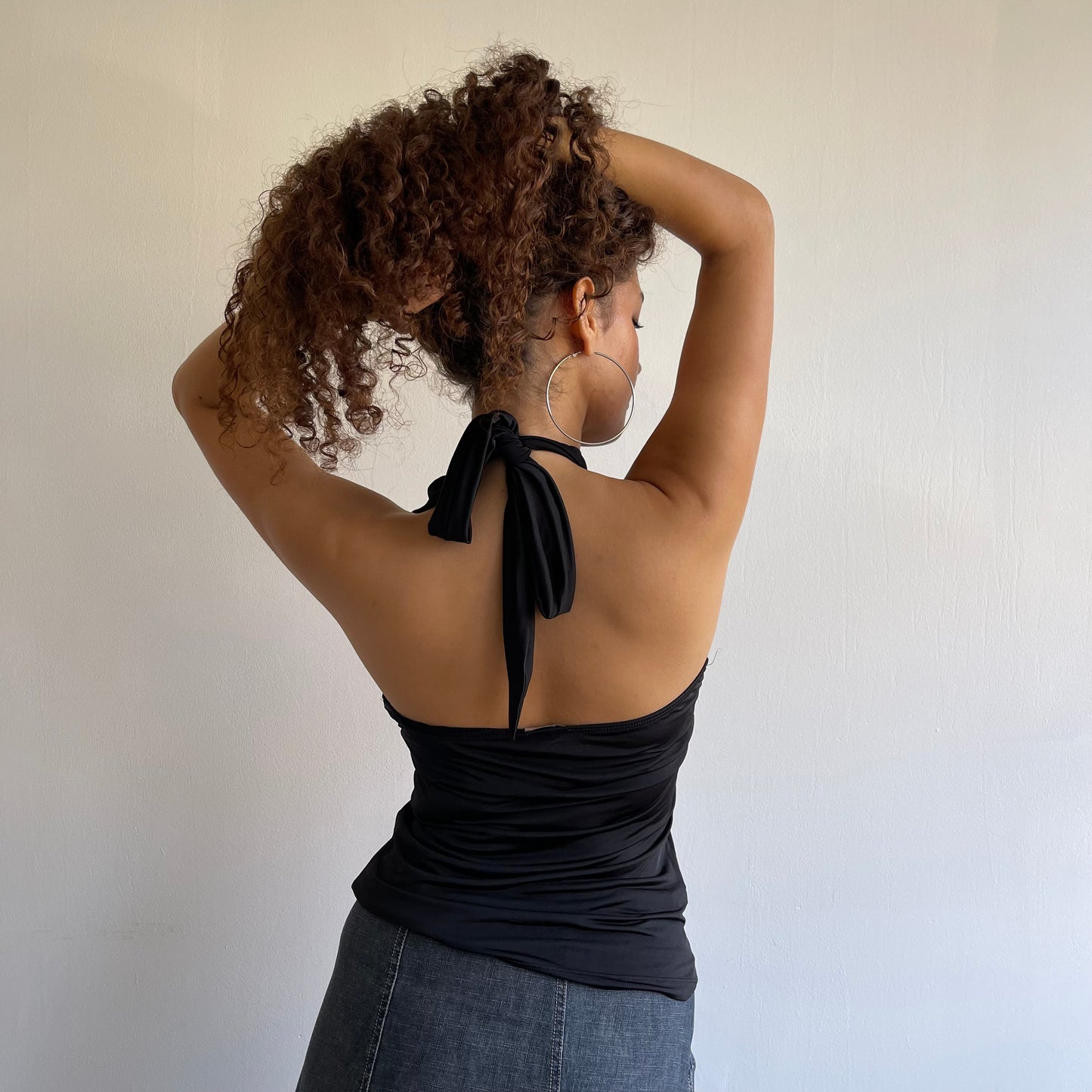 Black keyhole halterneck - Size S