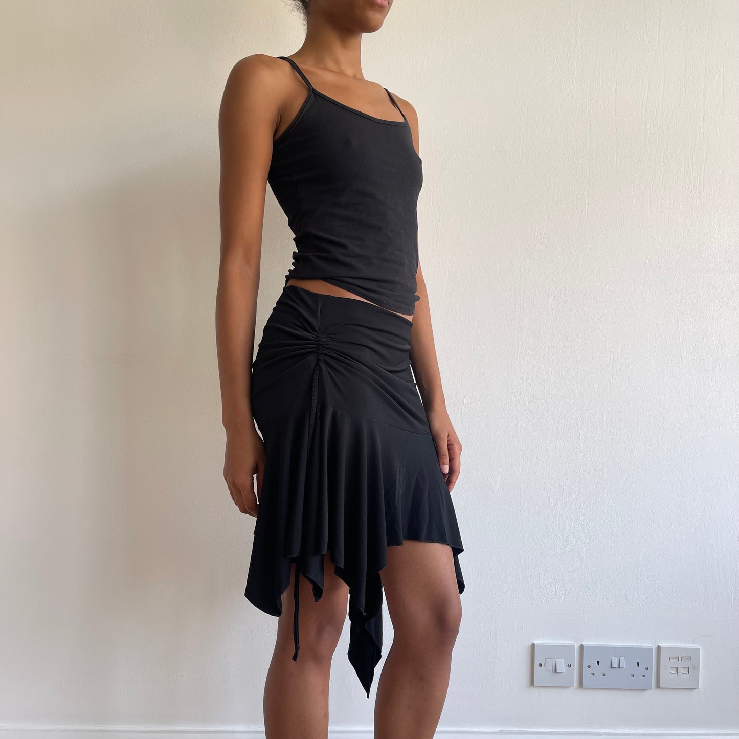 Black asymmetric ruched midi skirt - Size S