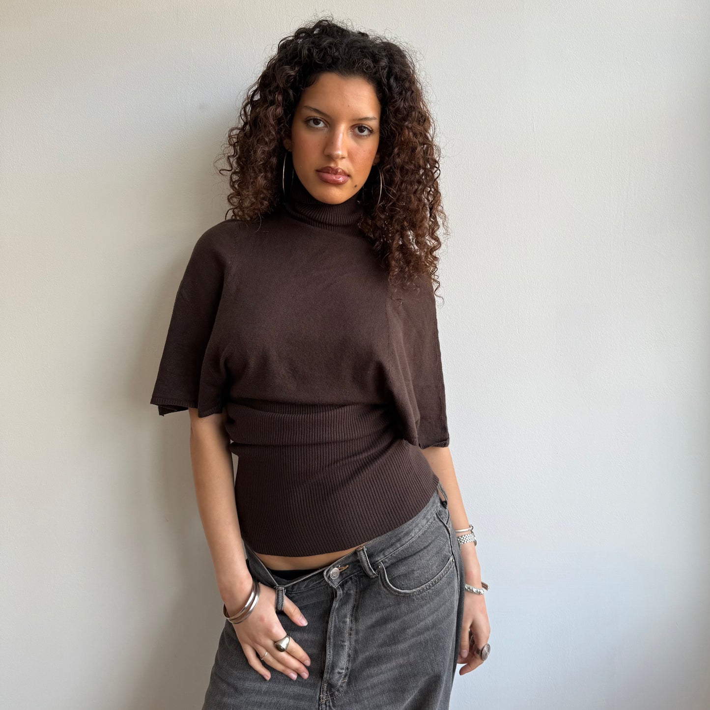 Brown slouchy roll neck - Size M