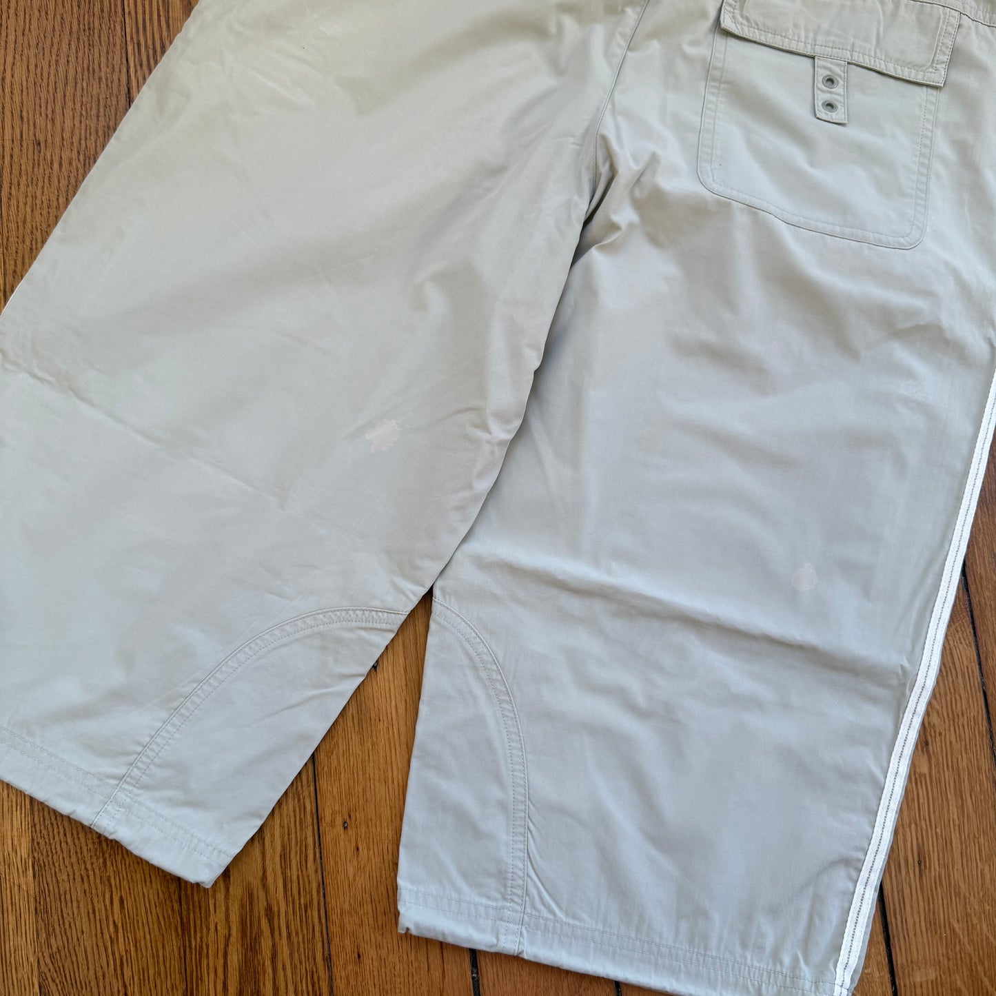 Beige Adidas belt capris - Size M