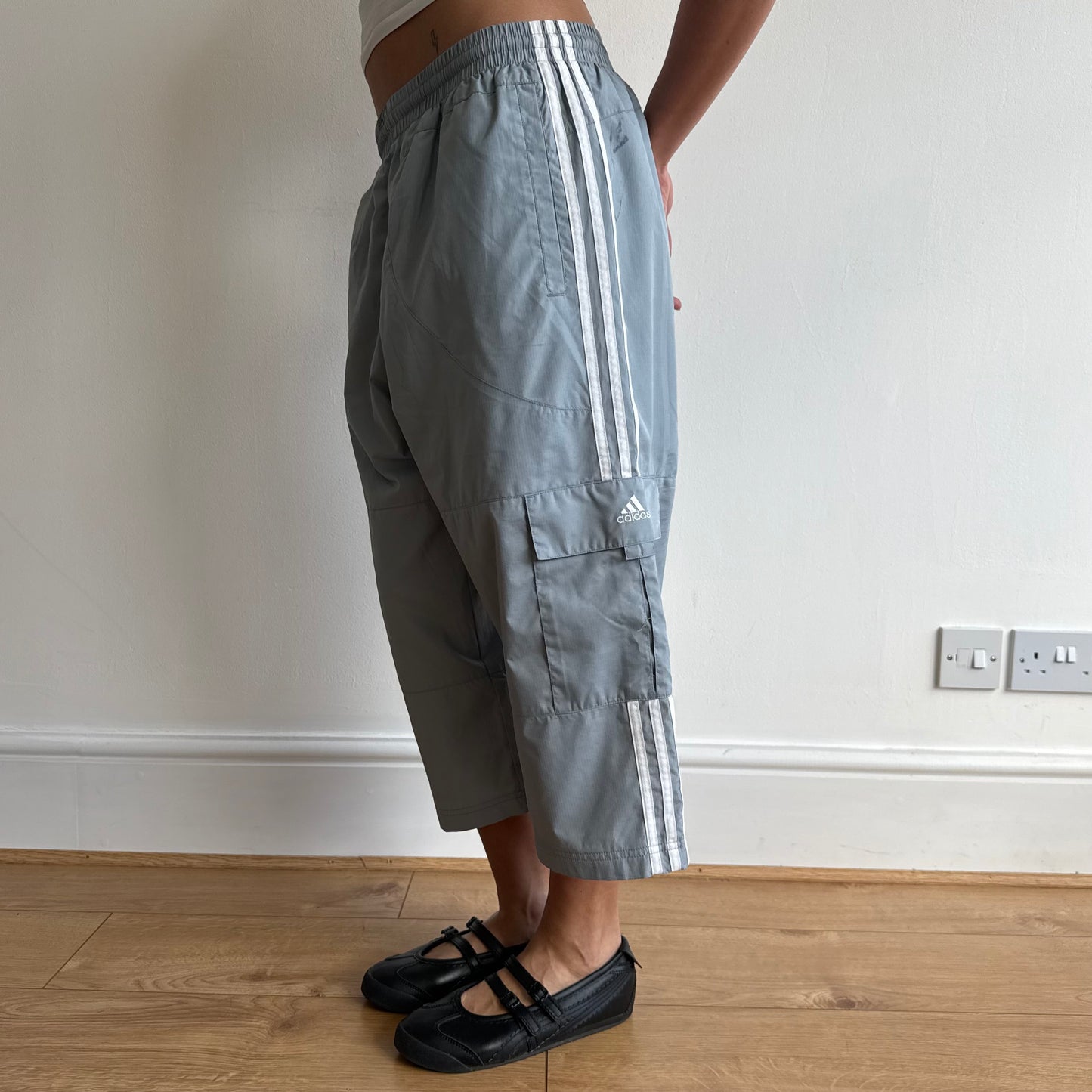 Grey Adidas cargo capris - Size S