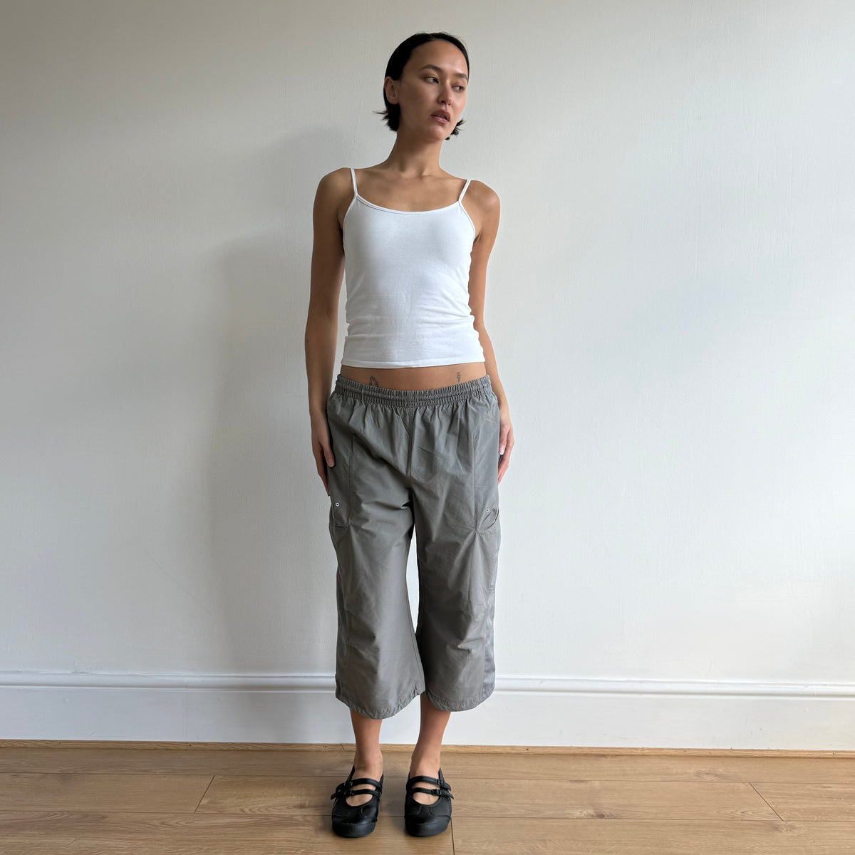 Grey Adidas bi-material capris - Size S-M