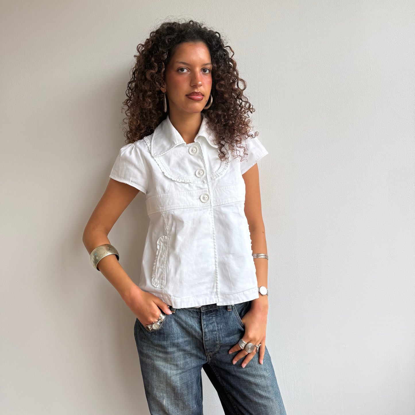 White short sleeve ruffle peacoat - Size L