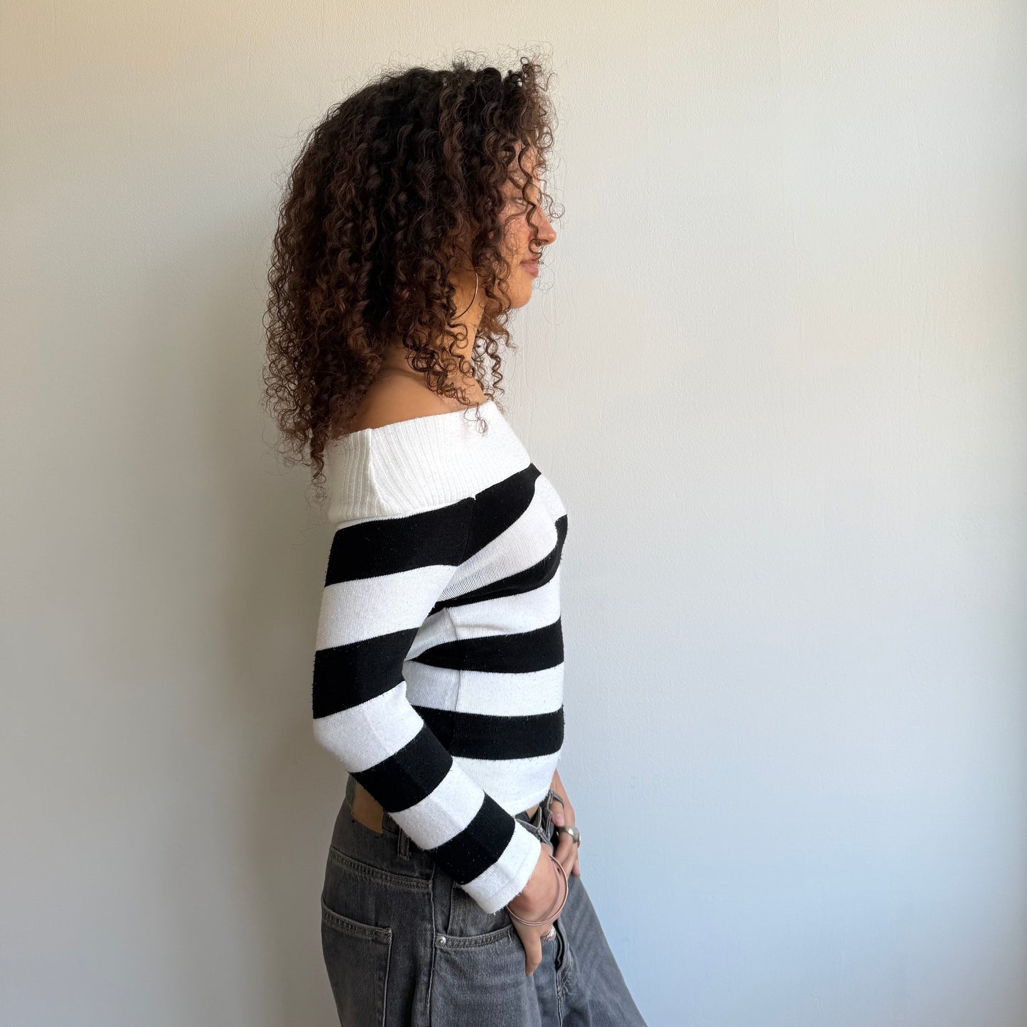 Black + white striped baddot knit - Size S