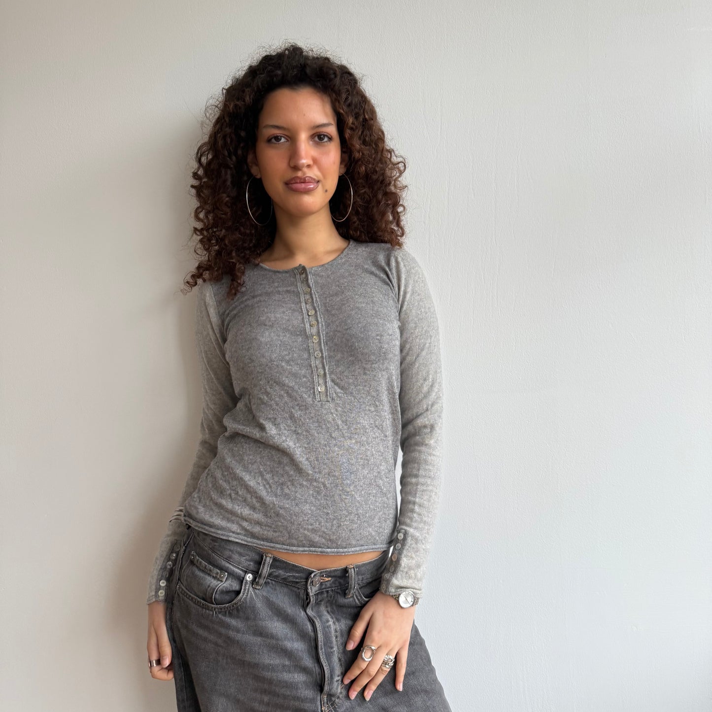 Grey long sleeve knit - Size S