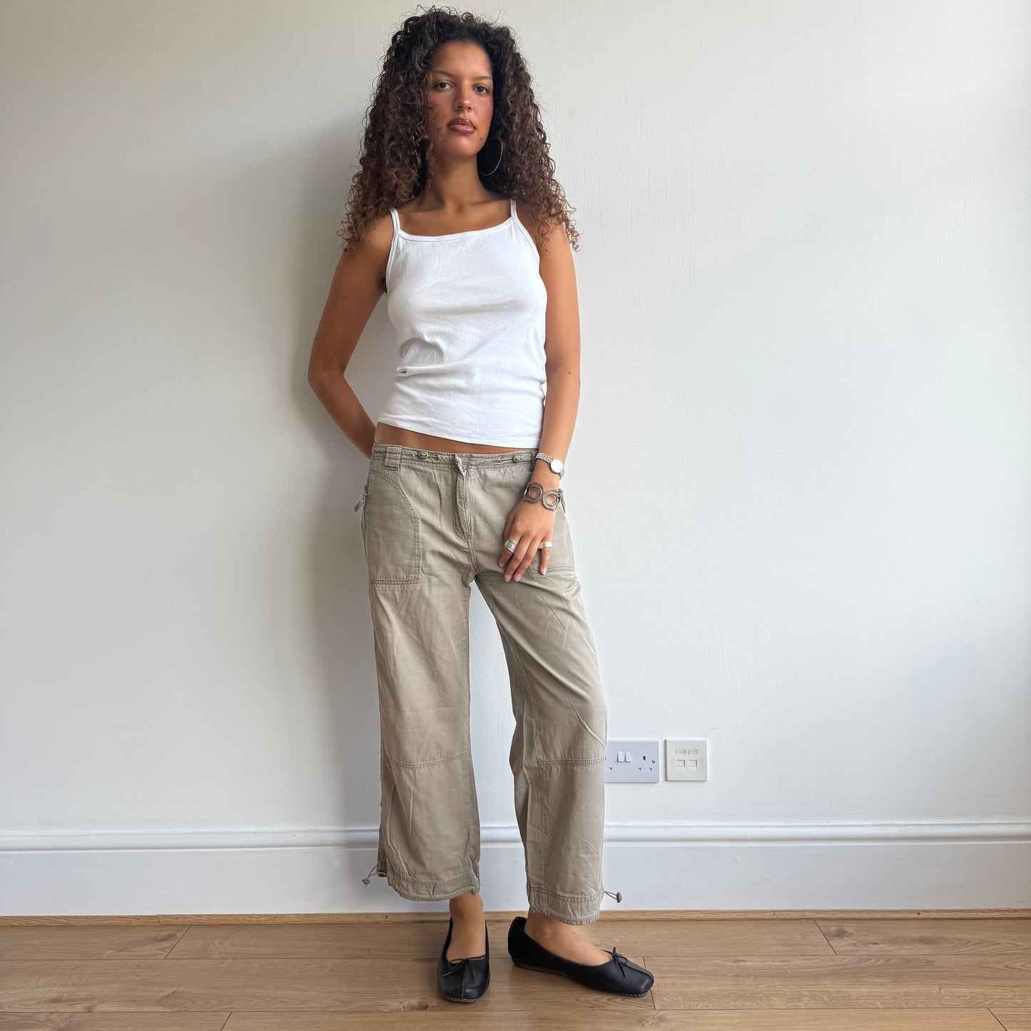 Green toggle capris - Size M