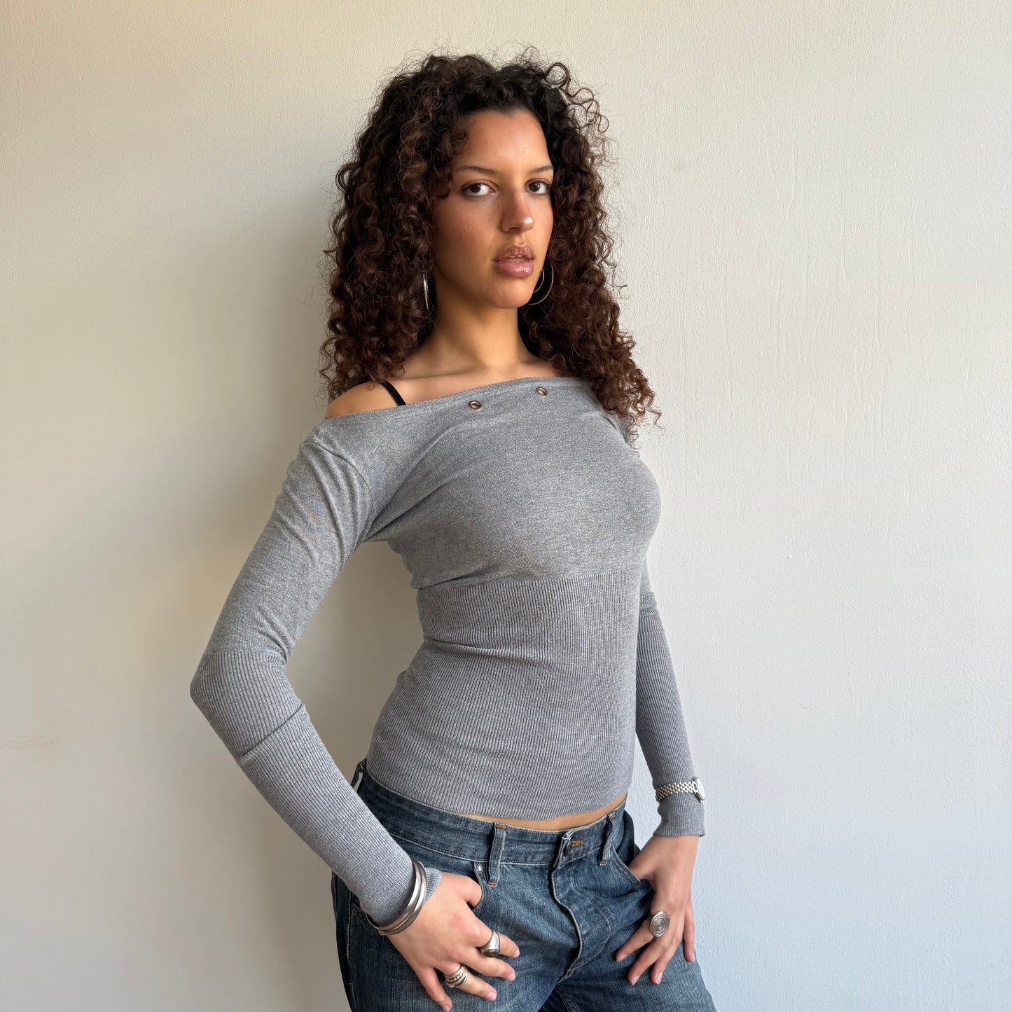 Grey grommet knit - Size S