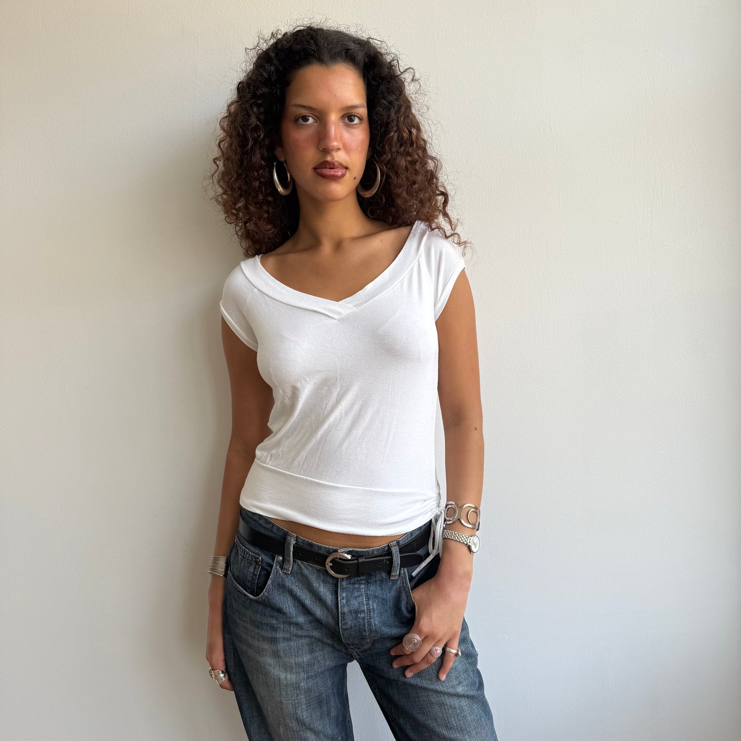 White v neck ruched top - Size M