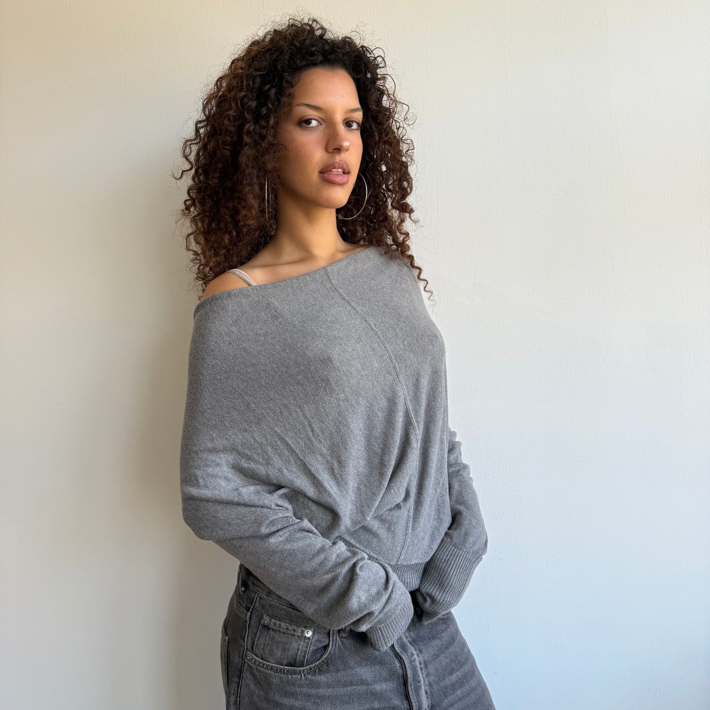 Grey slouchy button knit - Size S/M