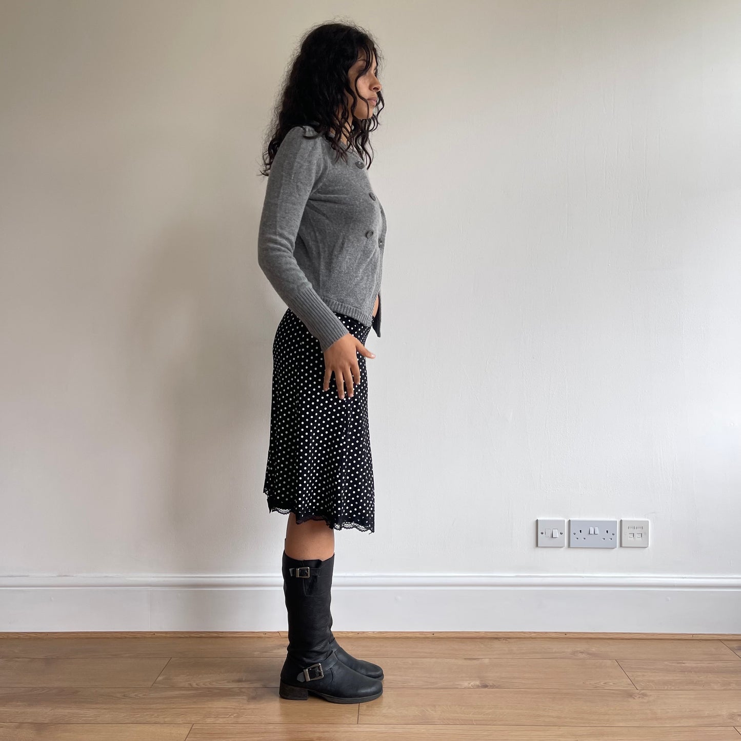 Grey asymmetric button jumper - Size M