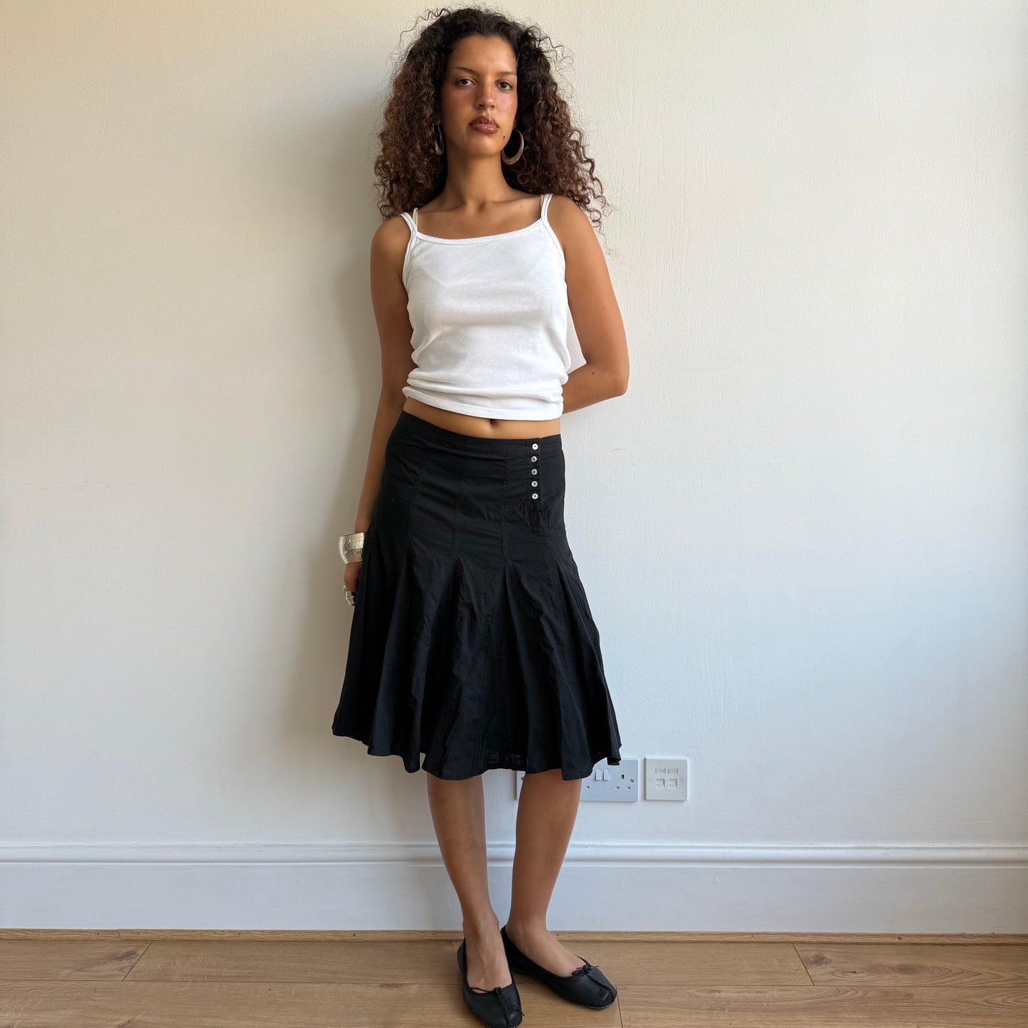 Black pleat button skirt - Size M