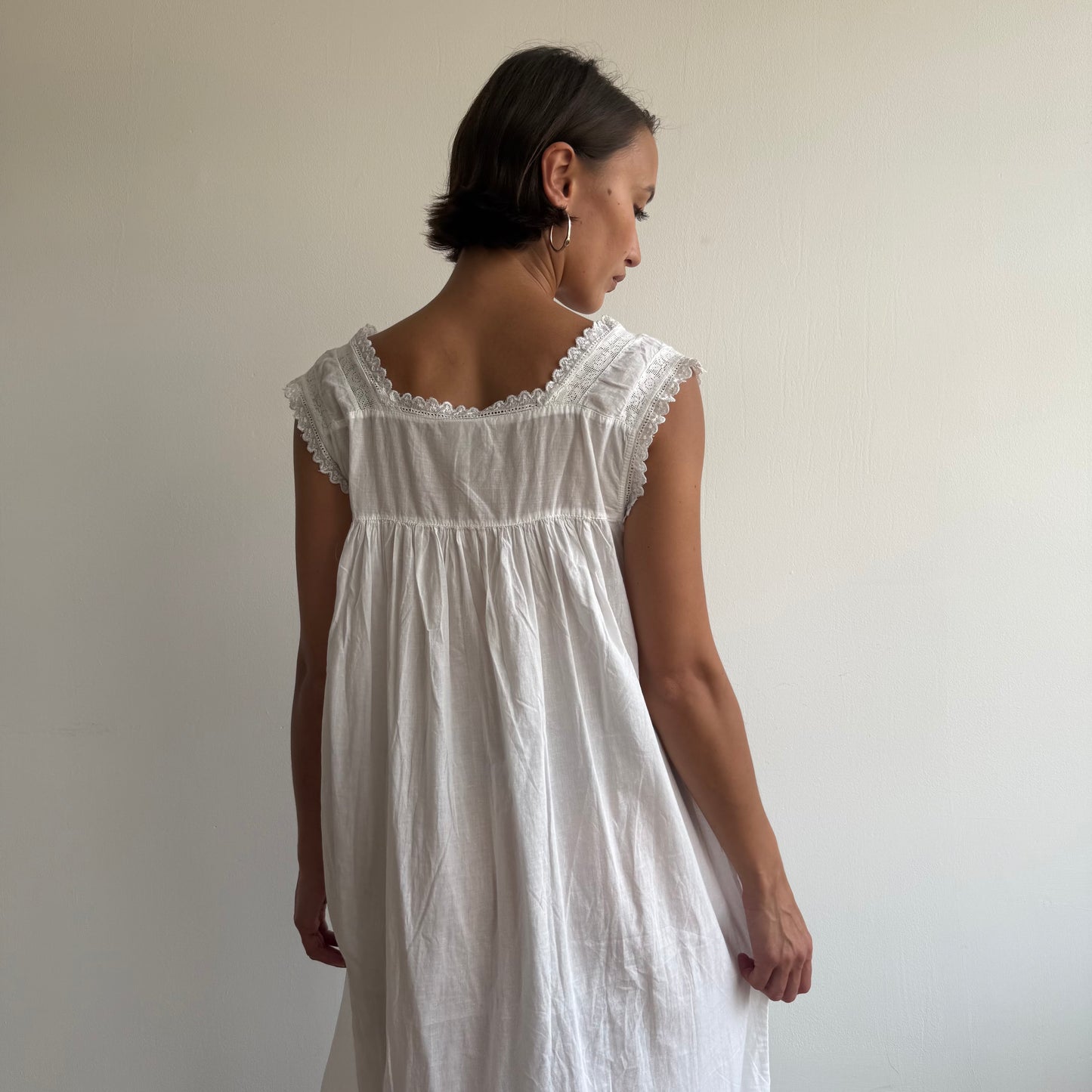 White lace maxi milkmaid dress - Size M/L