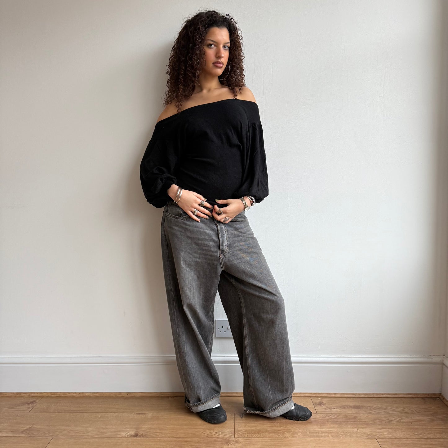 Black batwing knit - Size S