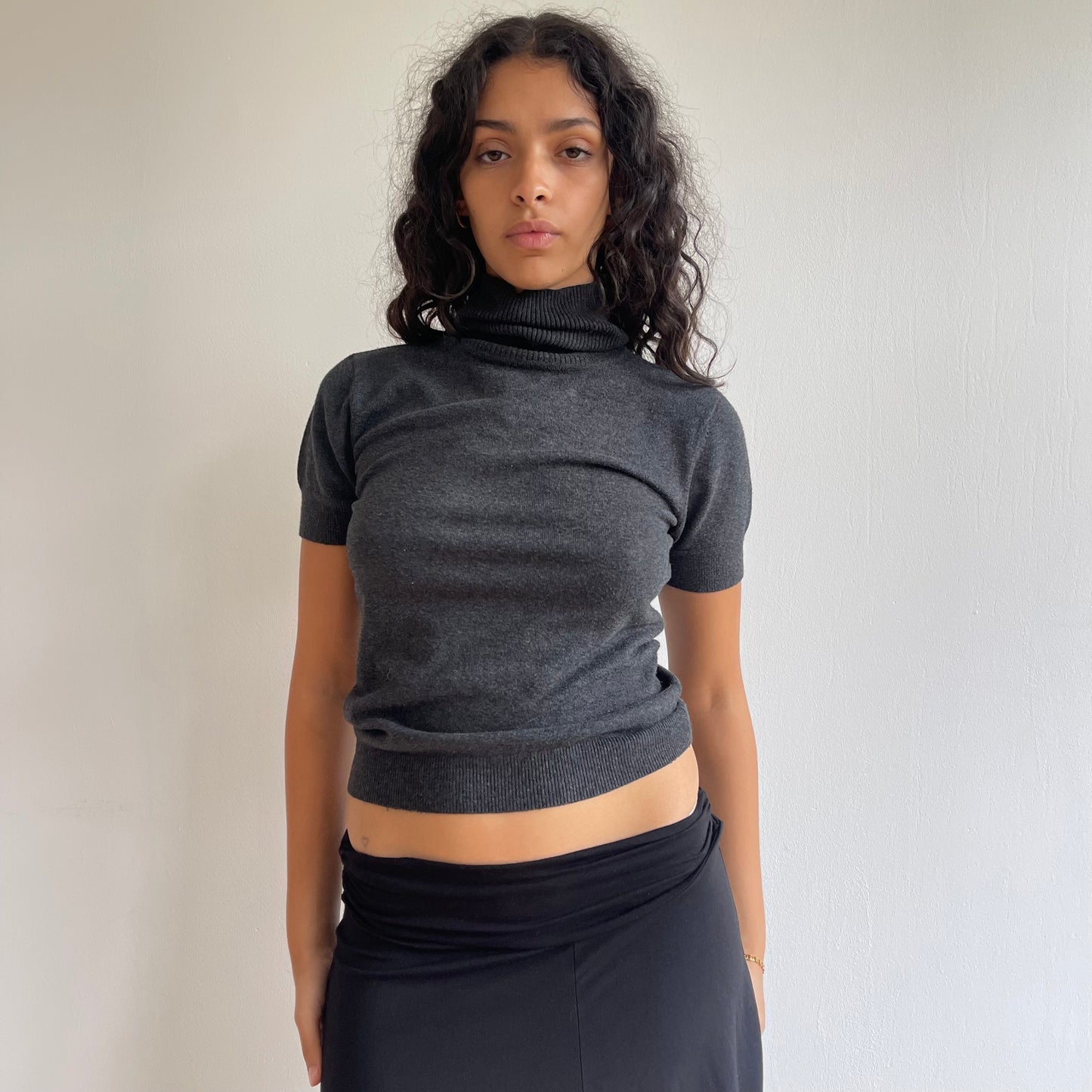 Grey short sleeve jumper - Size S/M