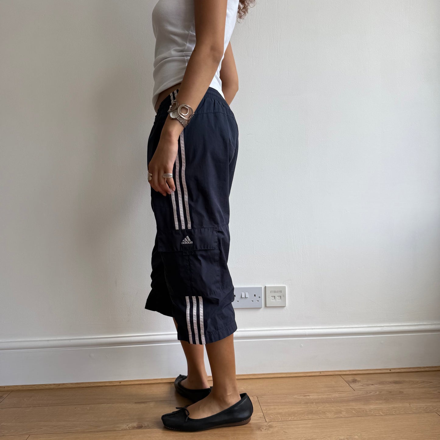 Navy Adidas capris - Size M (2)