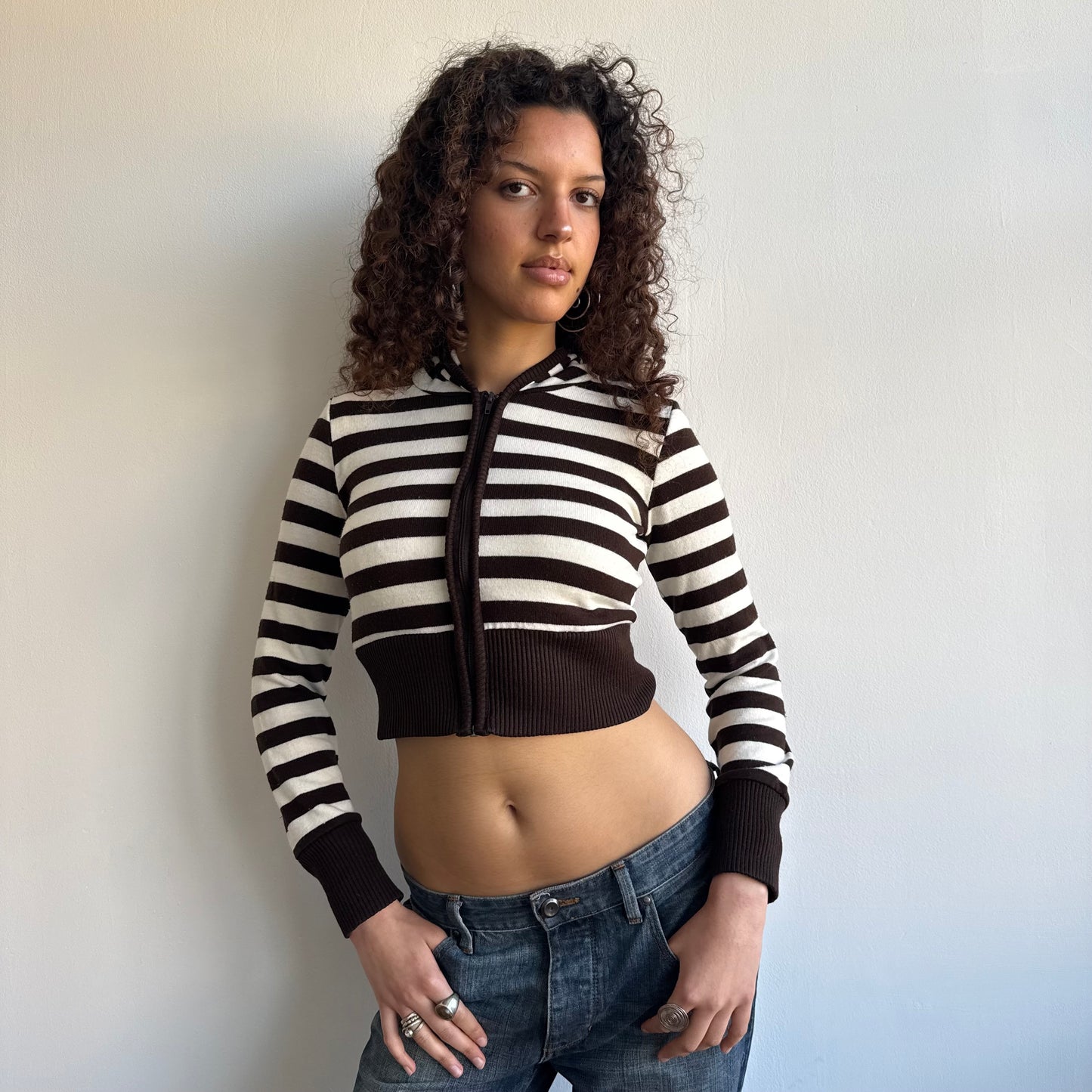 Brown and cream striped hoodie - Size S/M