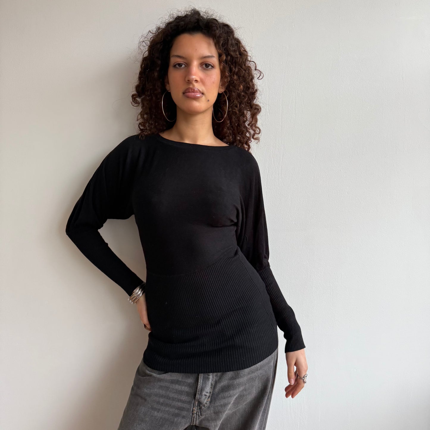 Black slouchy cinched jumper - Size XS + S