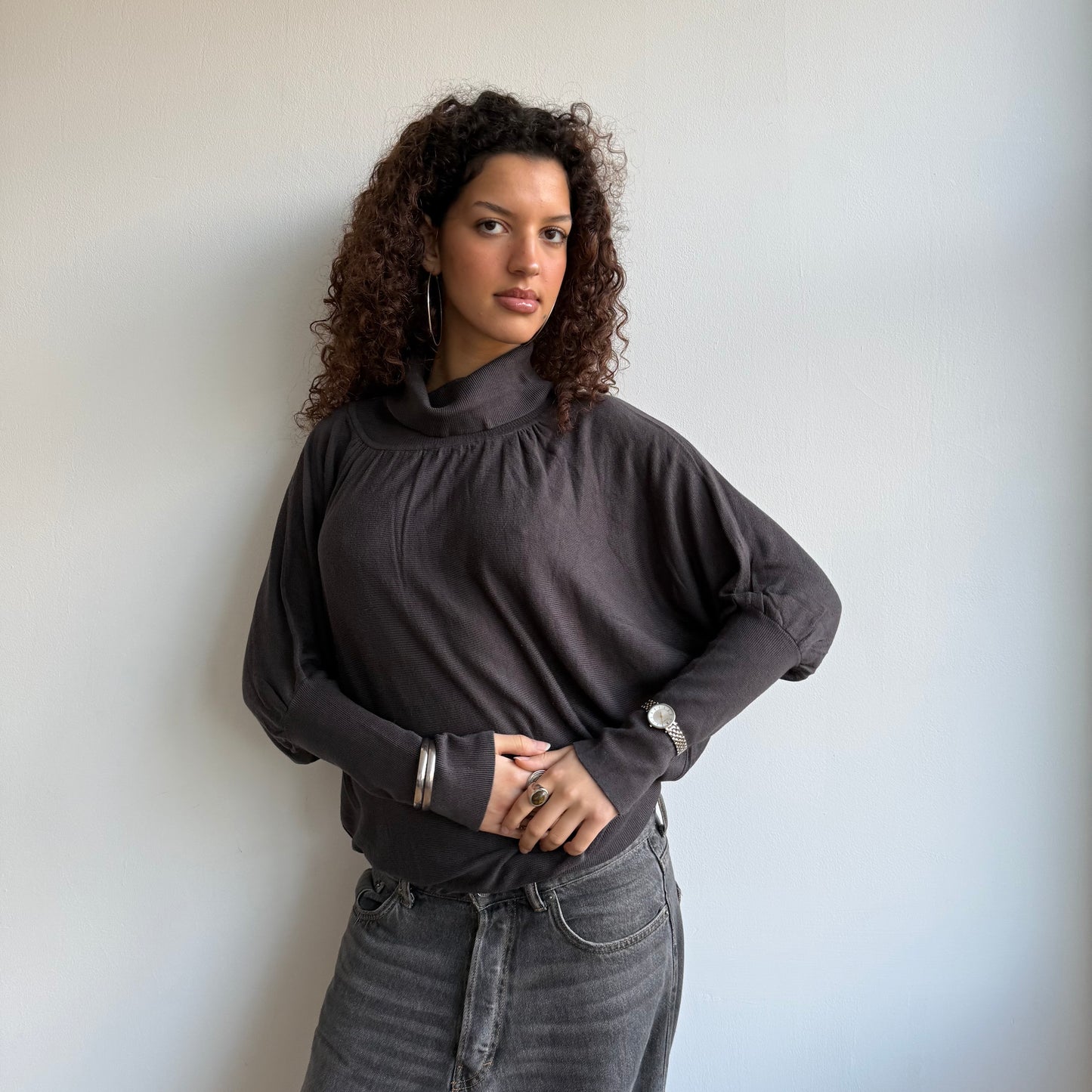 Brown slouchy roll neck - Size M