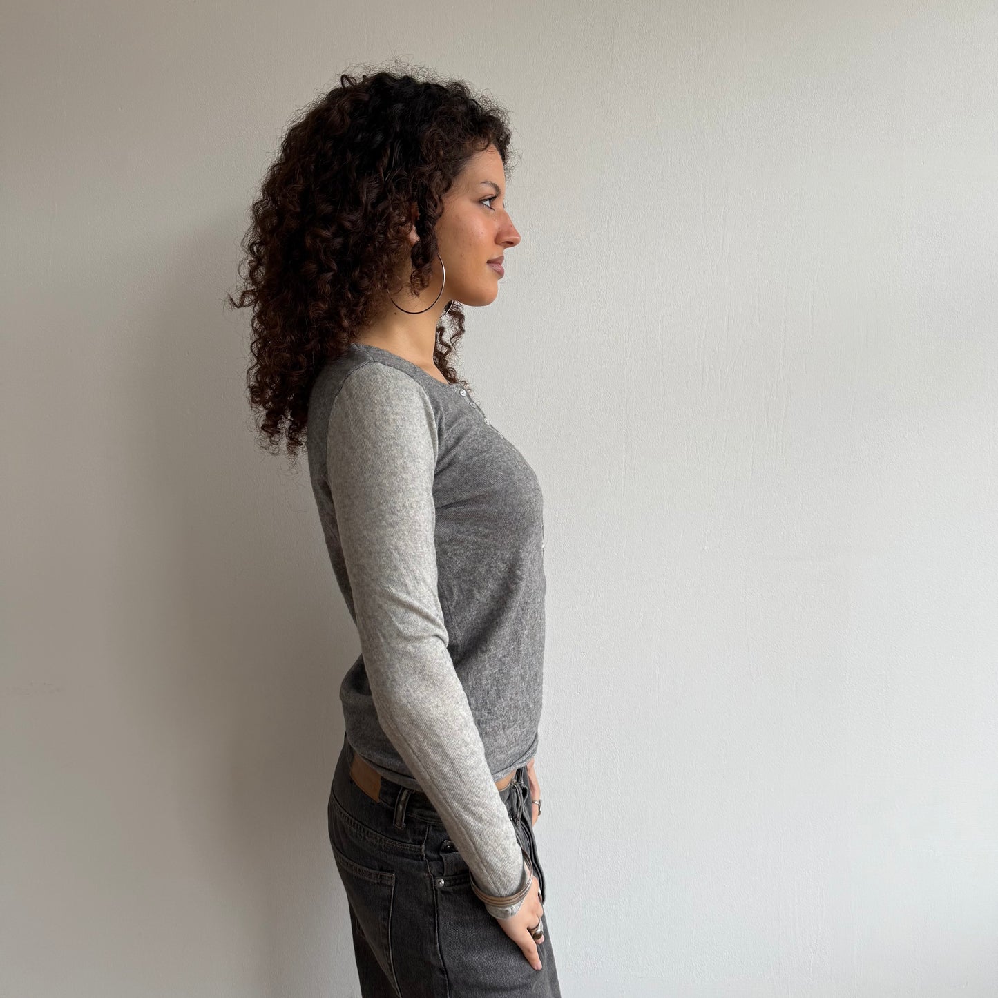 Grey long sleeve knit - Size S
