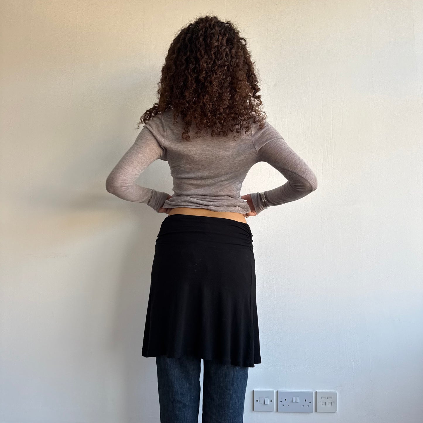 Black ruched side skirt - Size S