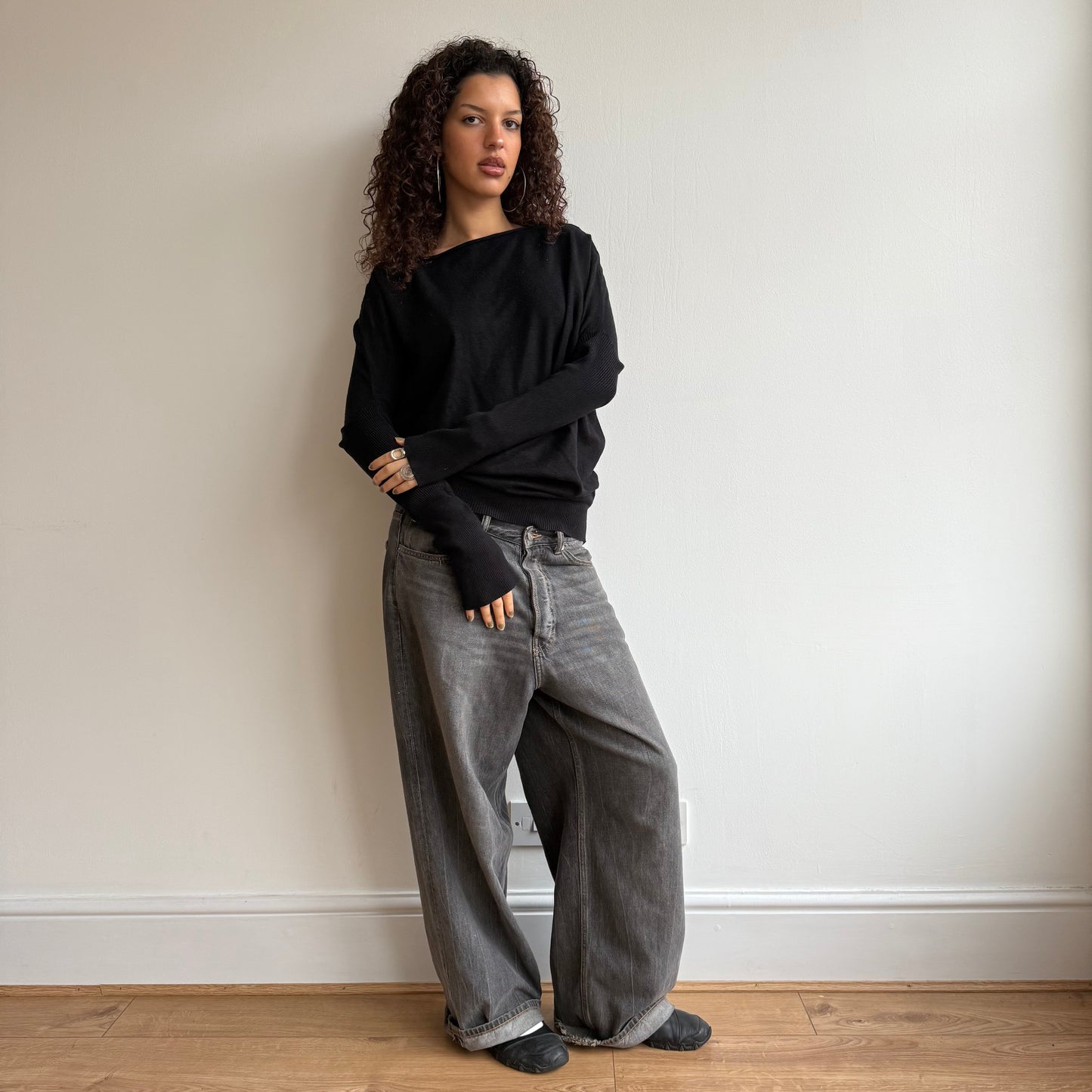 Black slouchy knit - Size M
