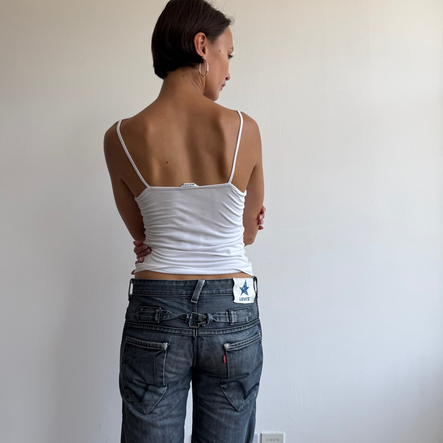 Levi’s star cinch back jeans - Size 29x32