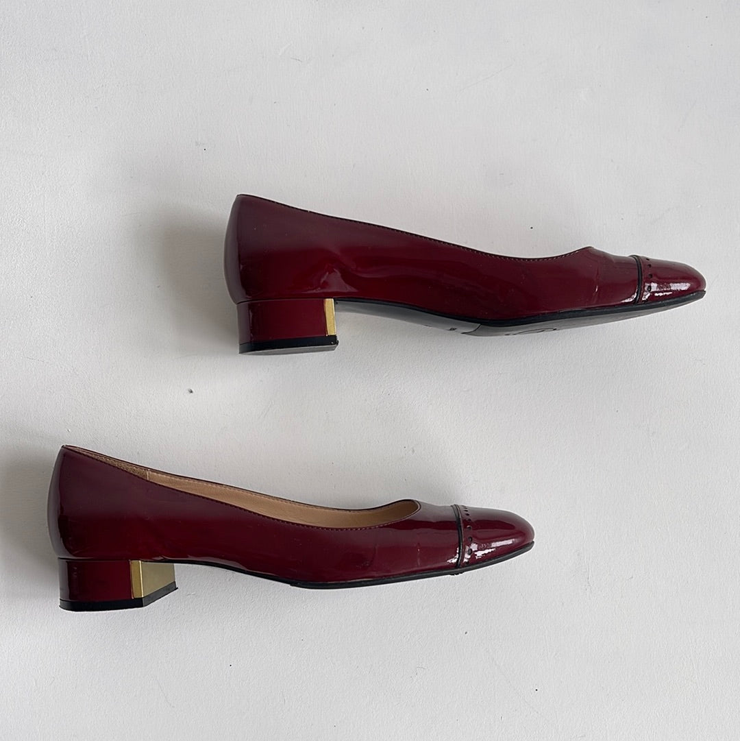 Red heeled ballet shoes - Size UK7