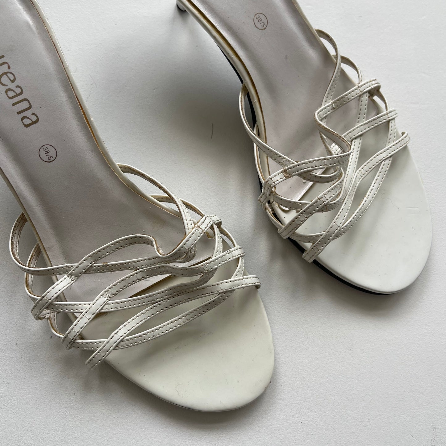 White strappy kitten heels - Size UK5.5