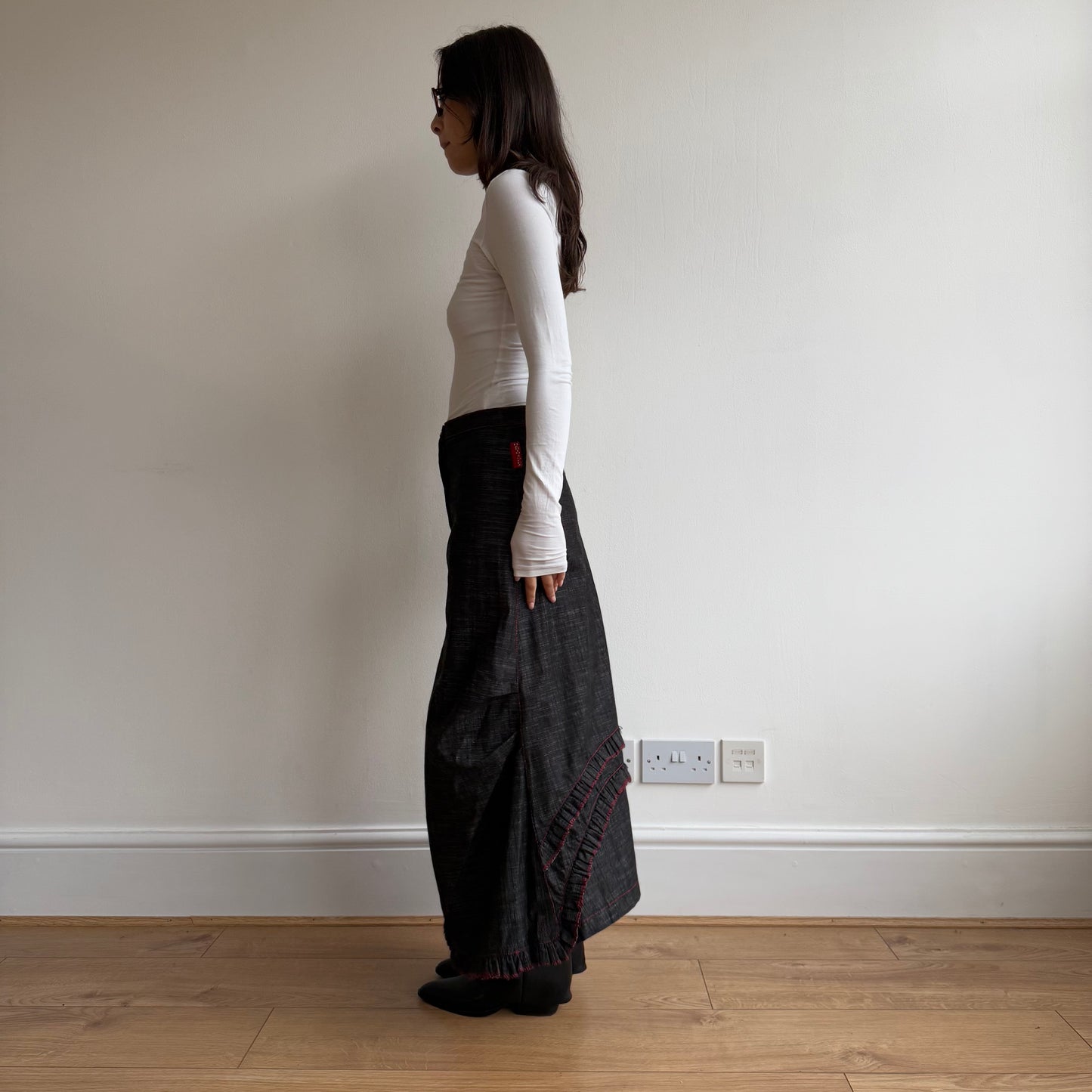 Dark denim ruffle skirt - Size XS