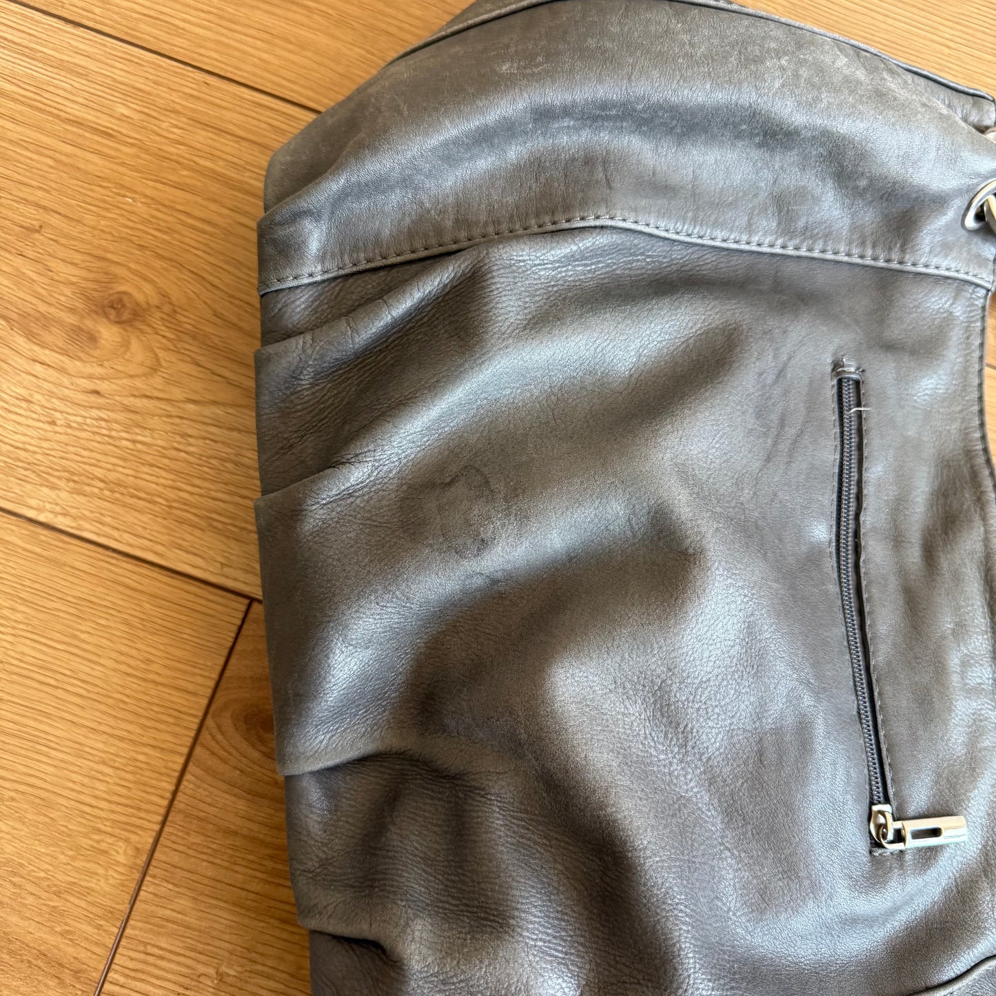 Grey leather slouchy bag