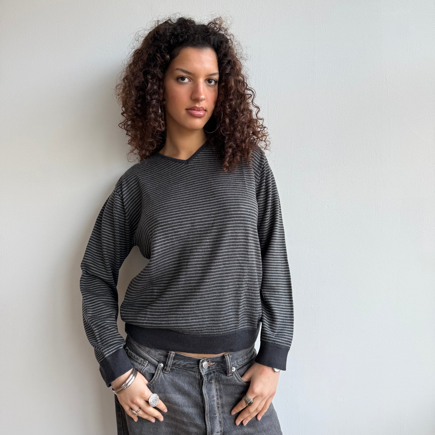 Striped v-neck jumper - Size S