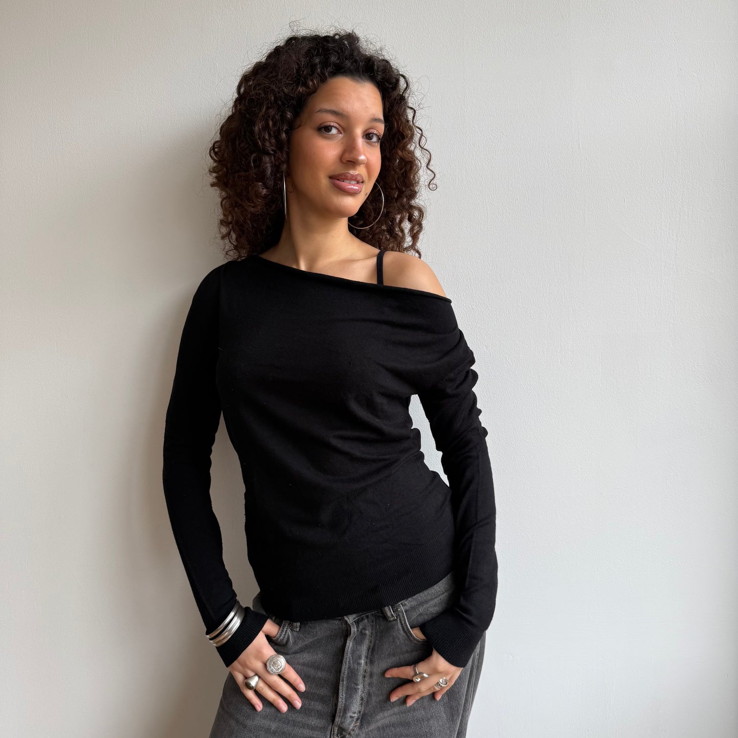 Black bardot jumper - Size S