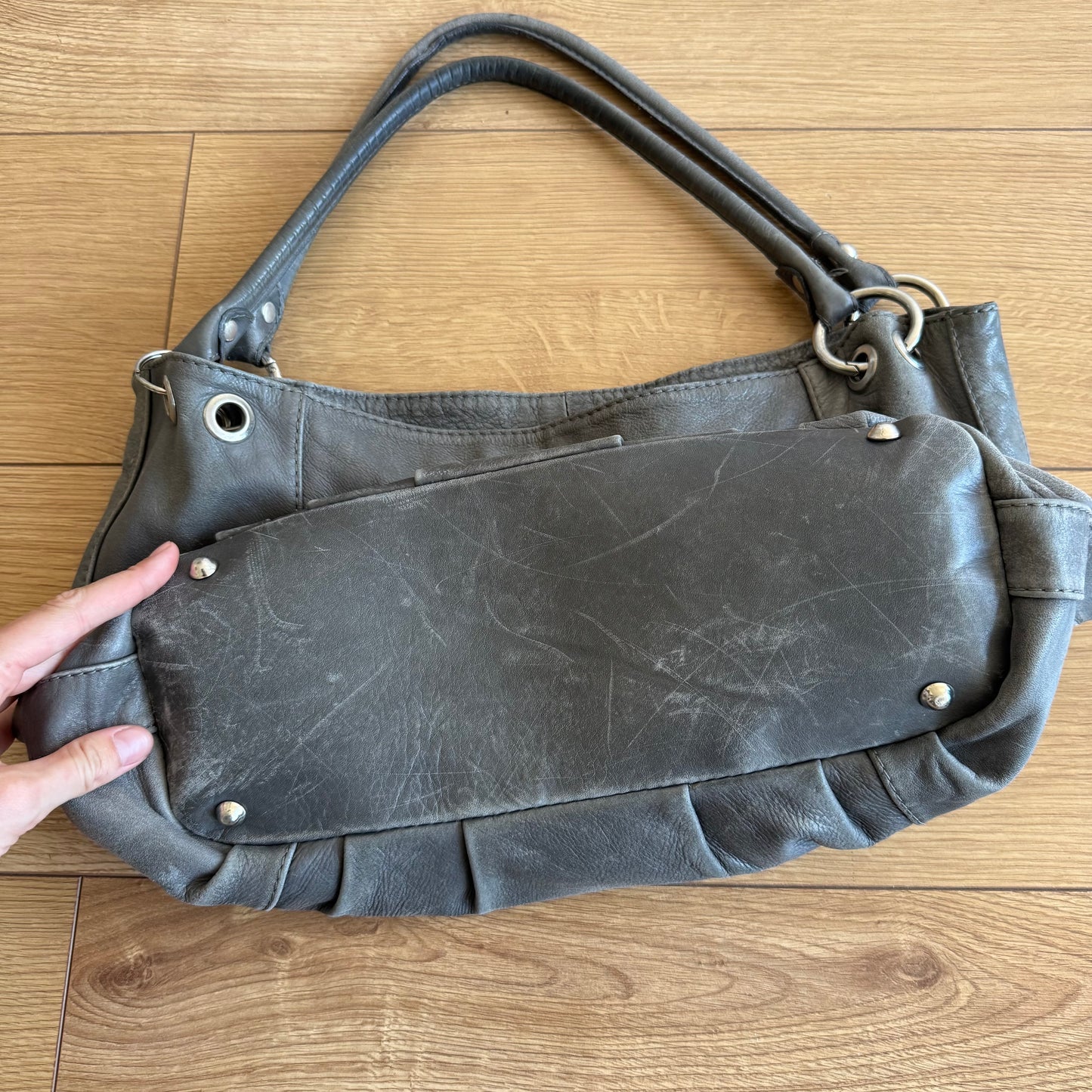 Grey leather slouchy bag