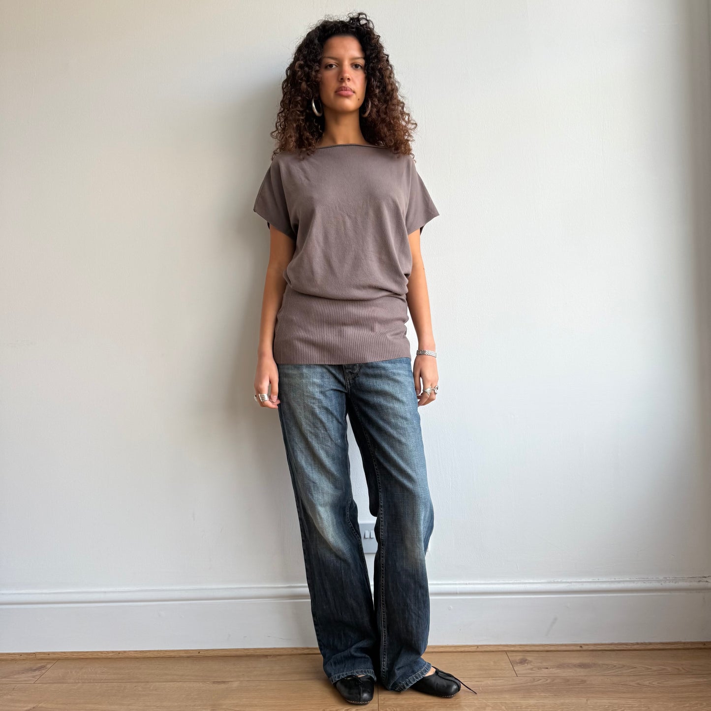 Taupe short sleeve slouchy knit - Size M/L