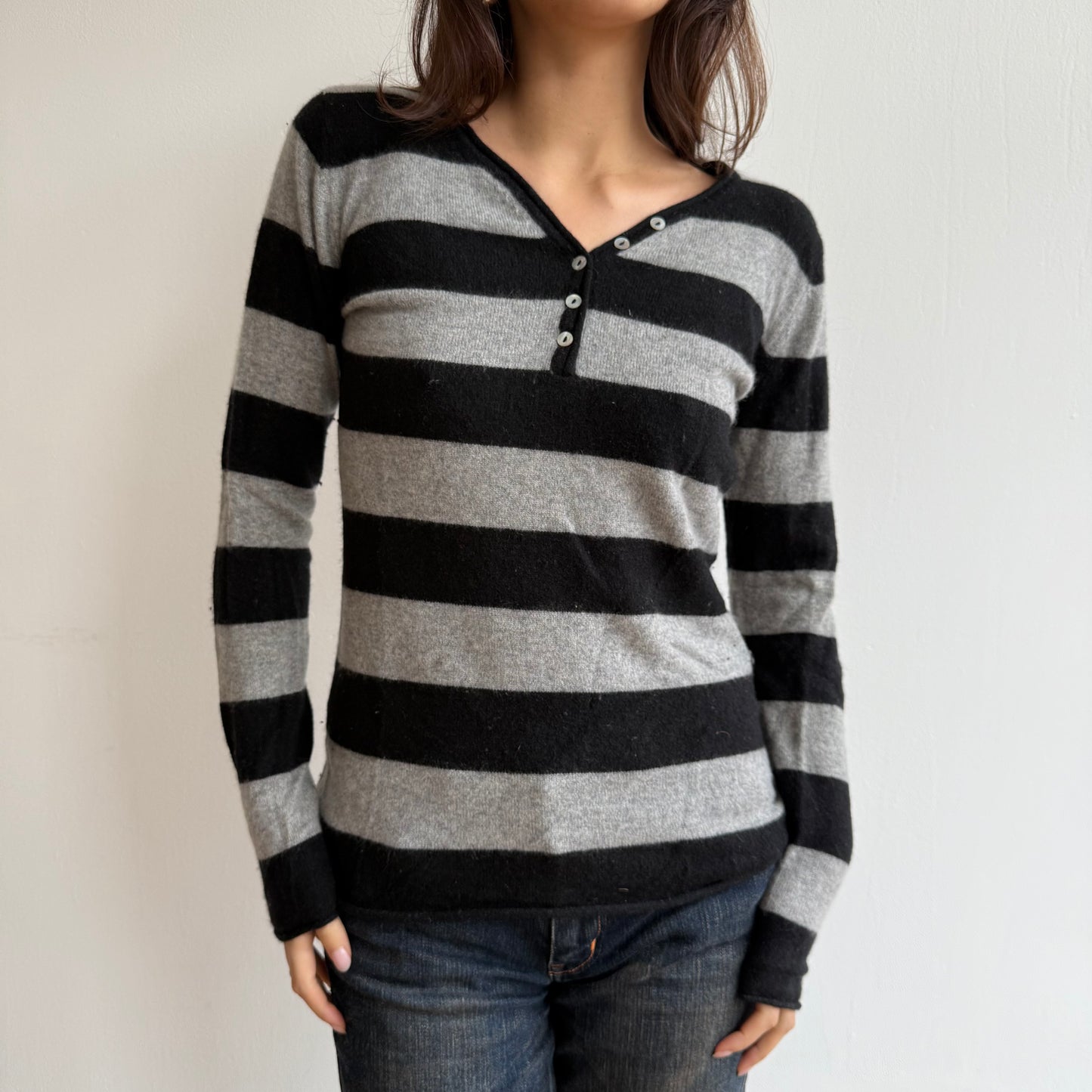Black striped cashmere knit - Size S