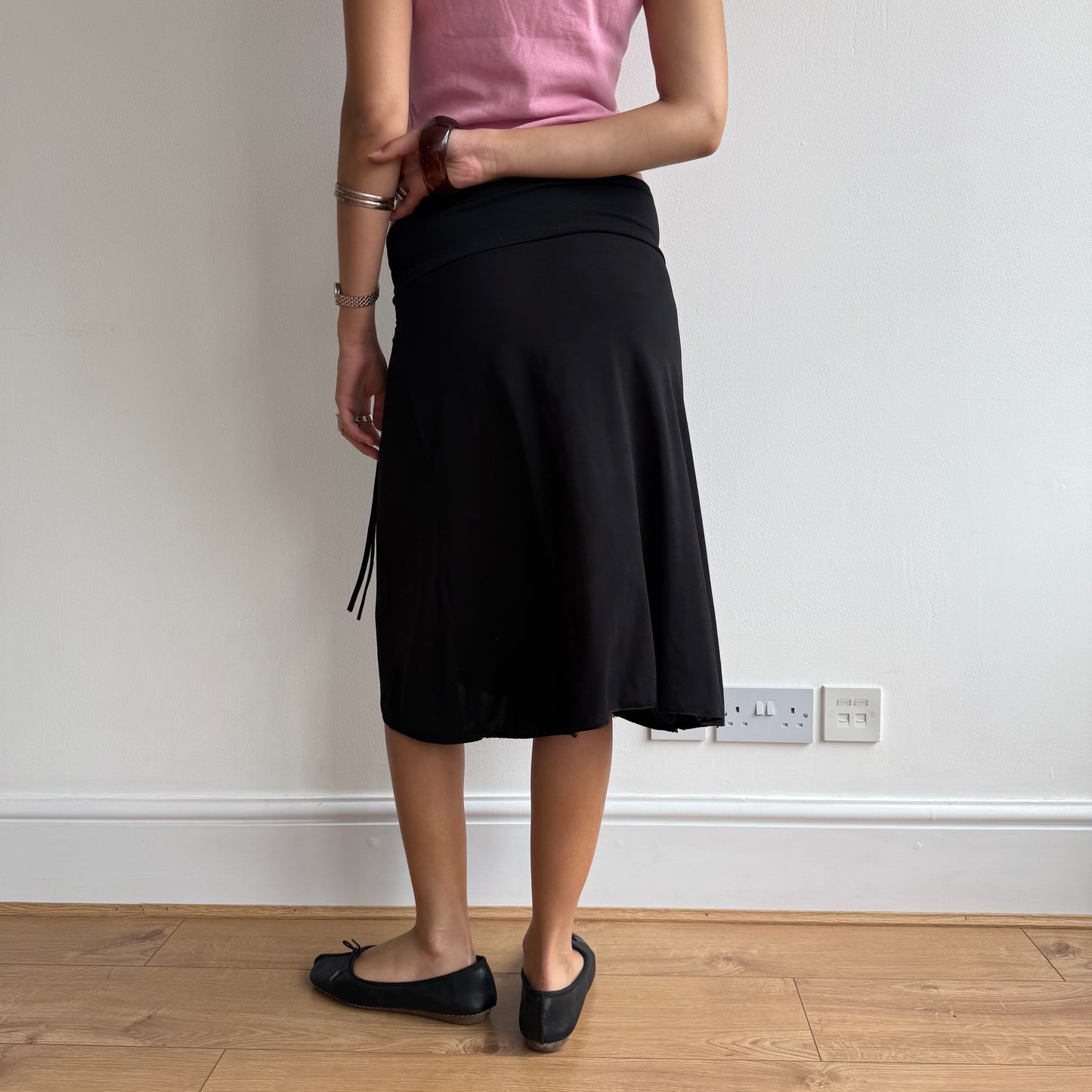 Black slinky ruched skirt - Size S