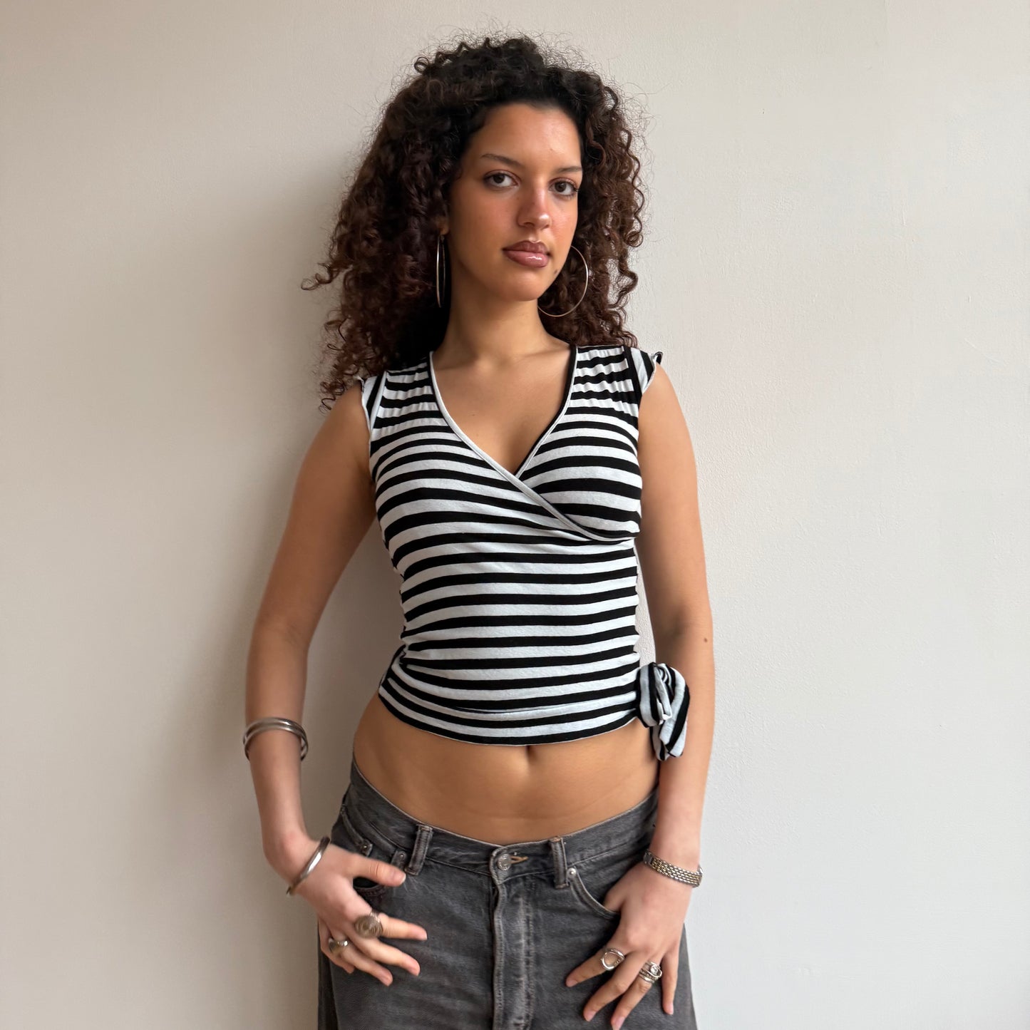 Black and white wrap top - Size XS