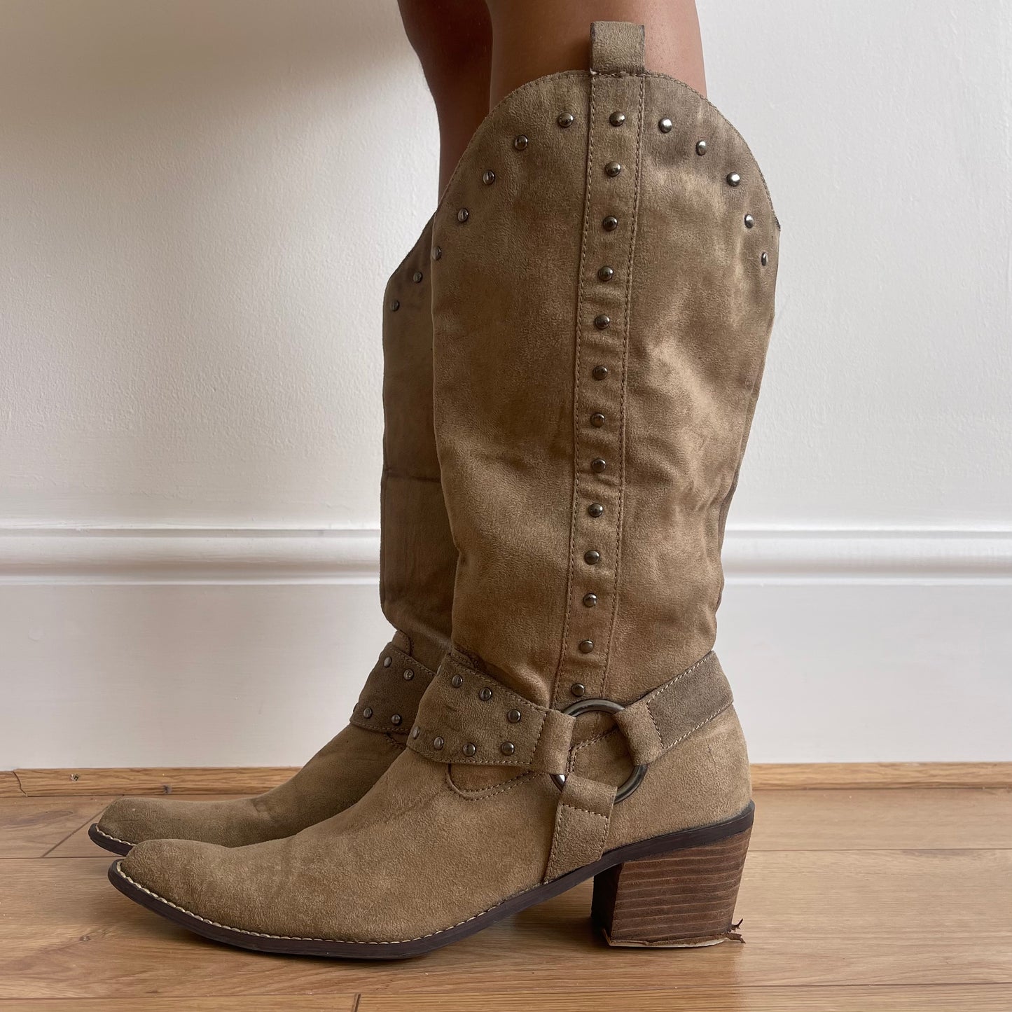 Brown cowboy boots - Size UK6