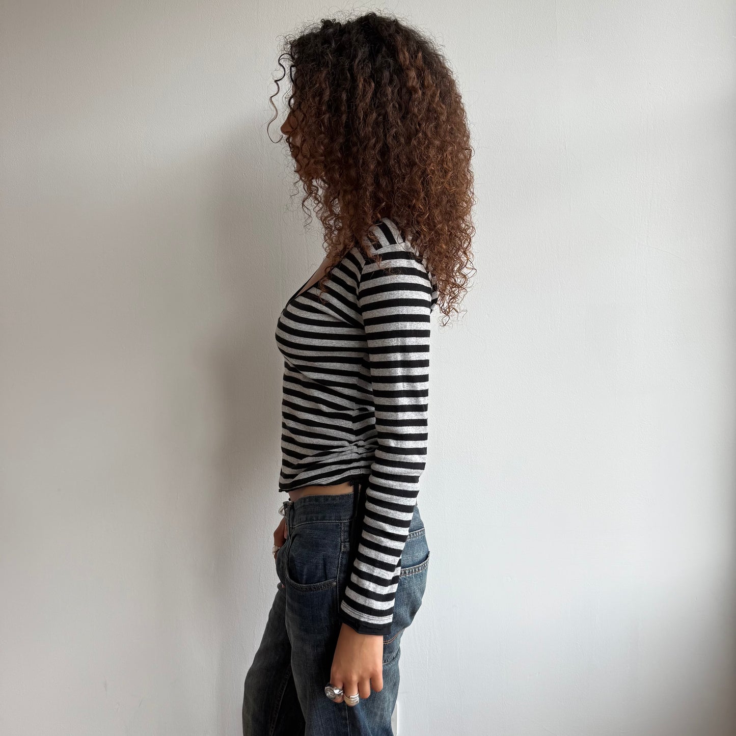 Black and grey long sleeve stripe top - S