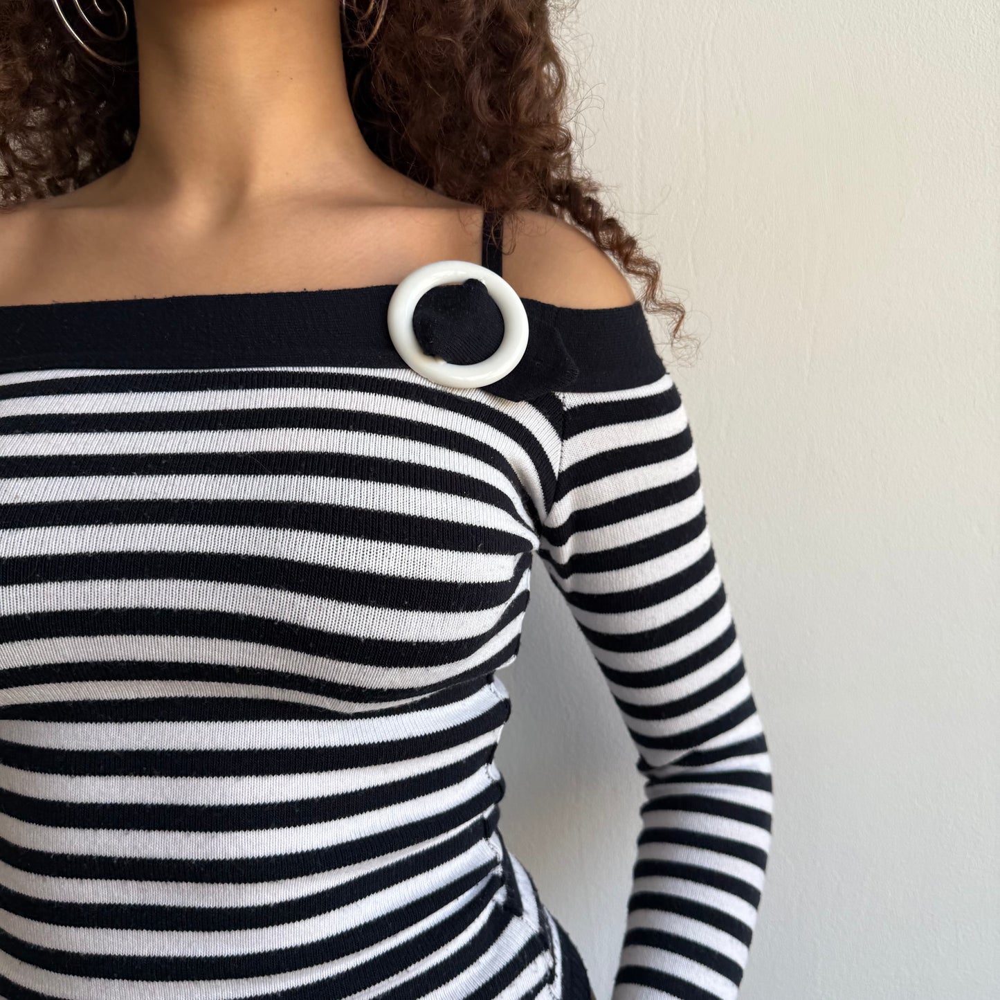 Navy o-ring bardot knit - Size XS
