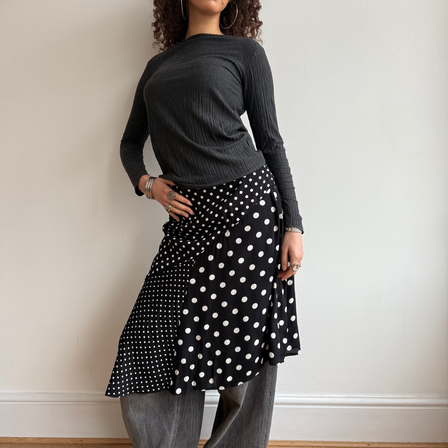 Polka dot asymmetric midi skirt - Size M/L