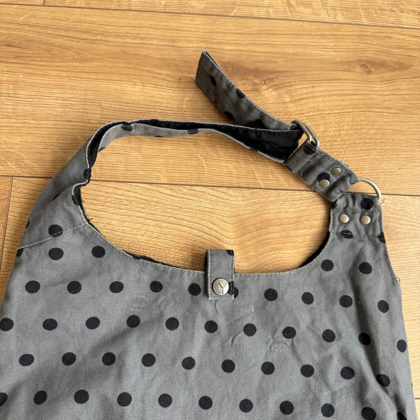 Grey polka dot bag