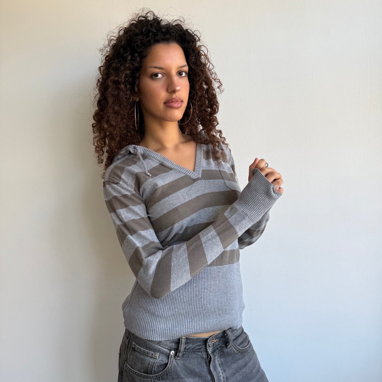 Grey striped knit hoodie - Size M