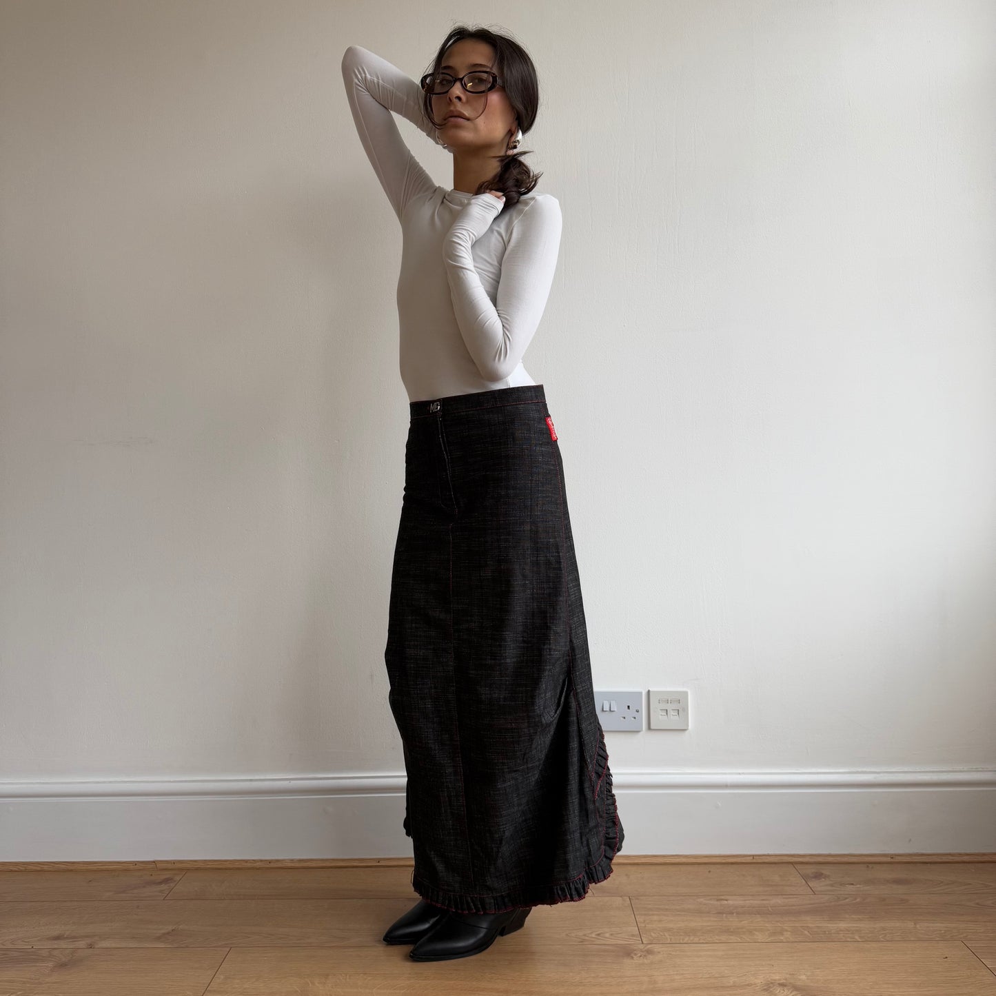 Dark denim ruffle skirt - Size XS