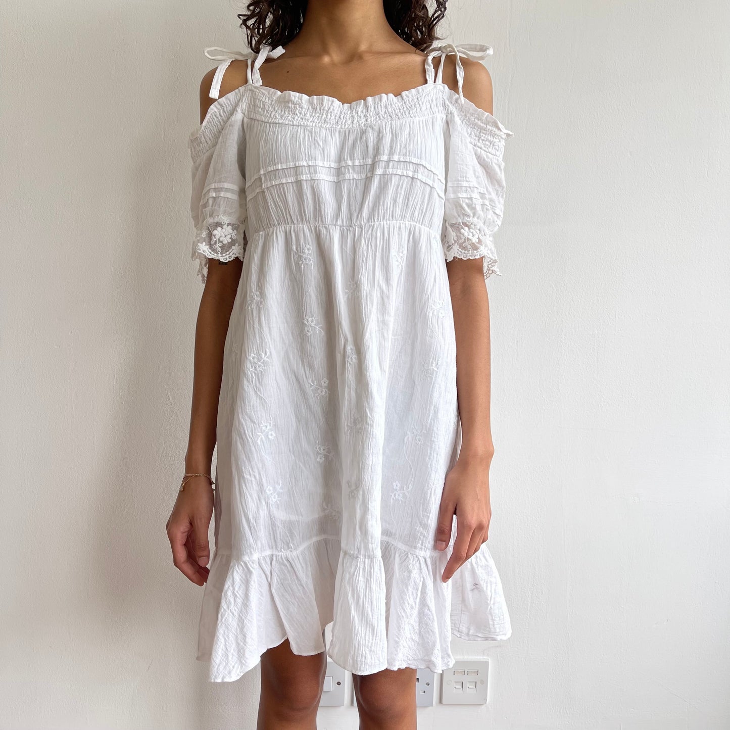 White off shoulder milkmaid dress - Size M