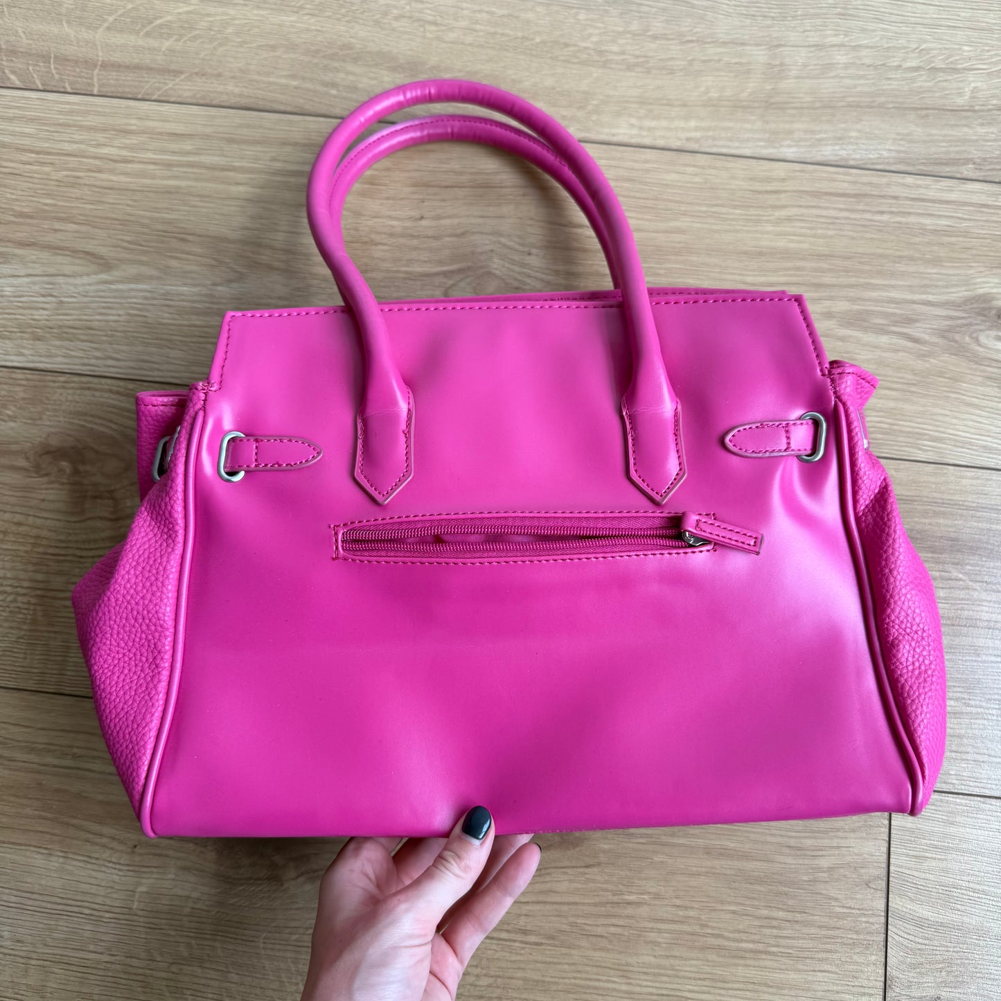 Hot pink ‘firkin’ bag - One Size