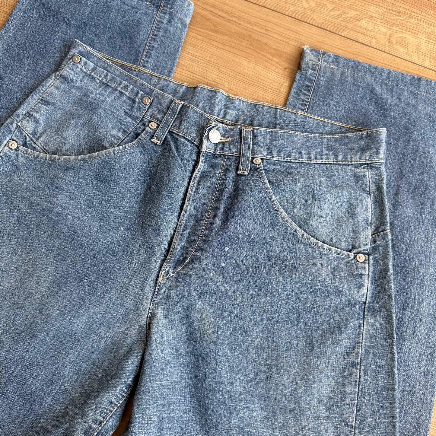 Levi’s engineered blue jeans - Size 32x34